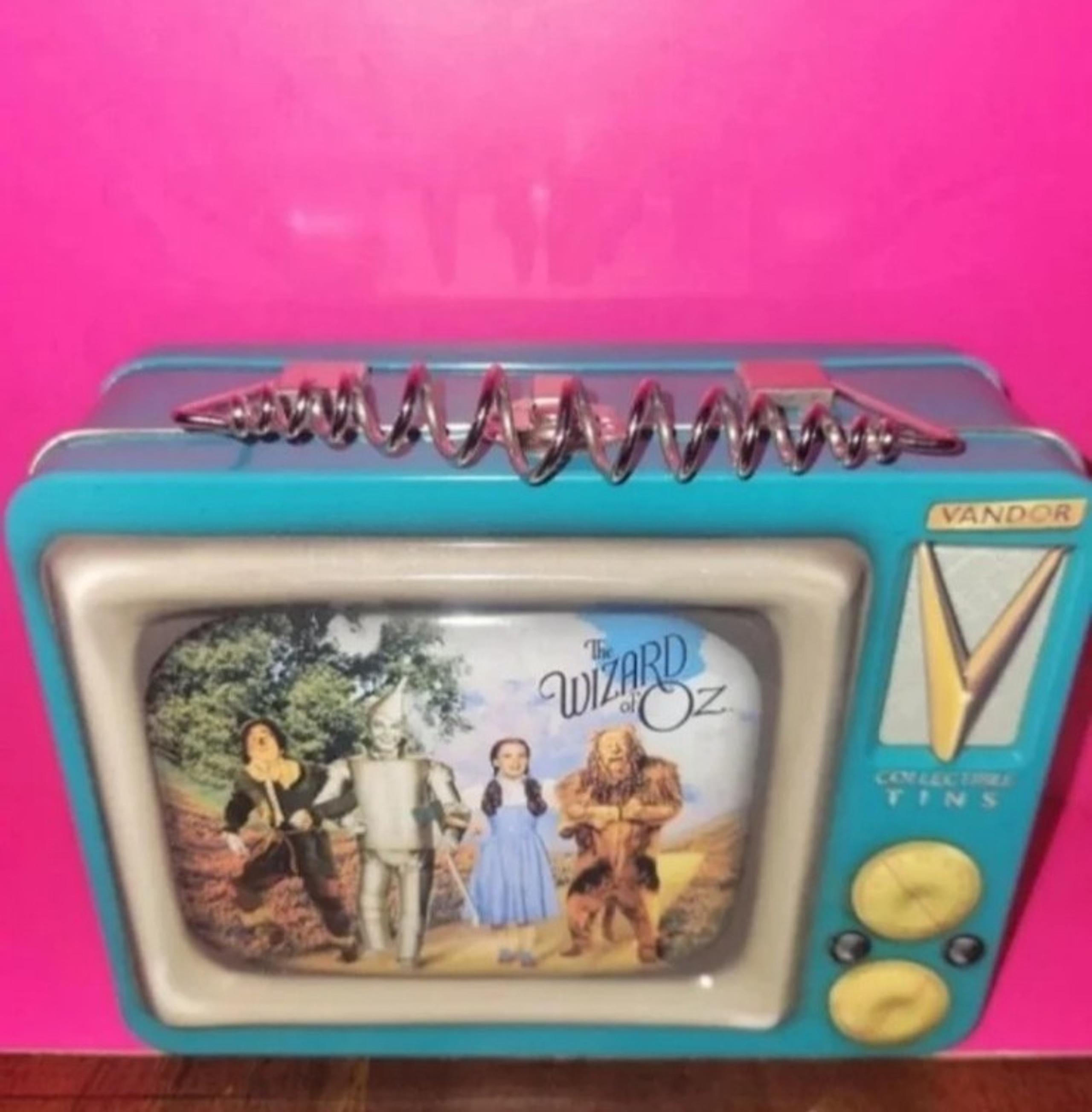 Wizard of Oz 2000 Collectible Metal Lunchbox