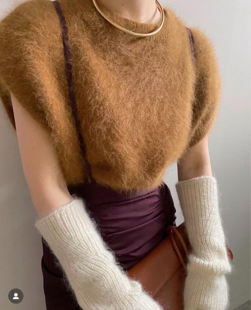 Brand New】Ameri Vintage Angora Knit Vest Brown FREE Size