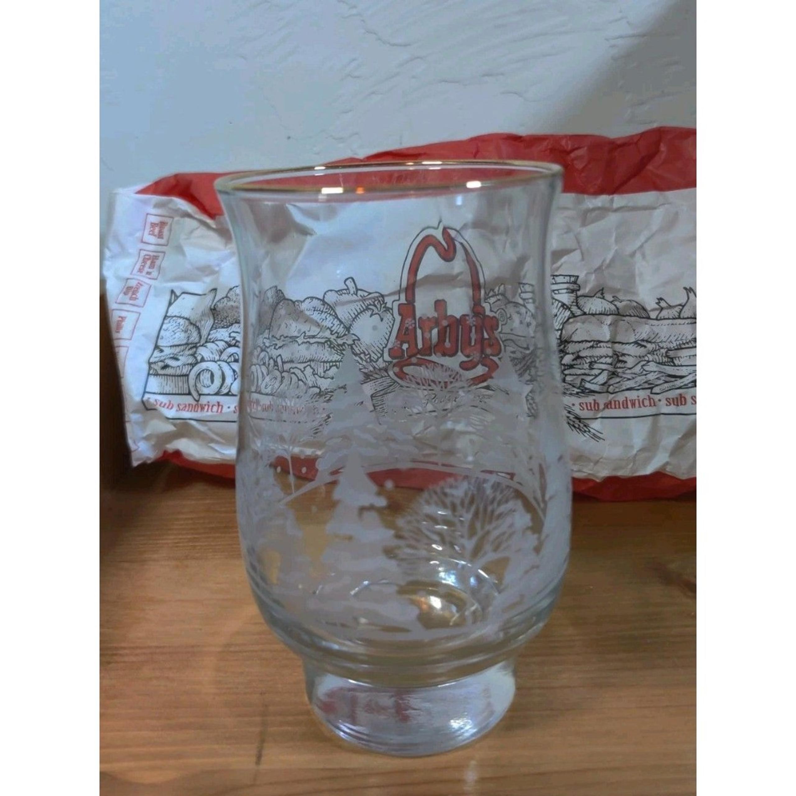 Vtg Libbey Winter Wonderland Clear Glass Tumbler Gold Rim 5 1/4" Arby's Giveaway