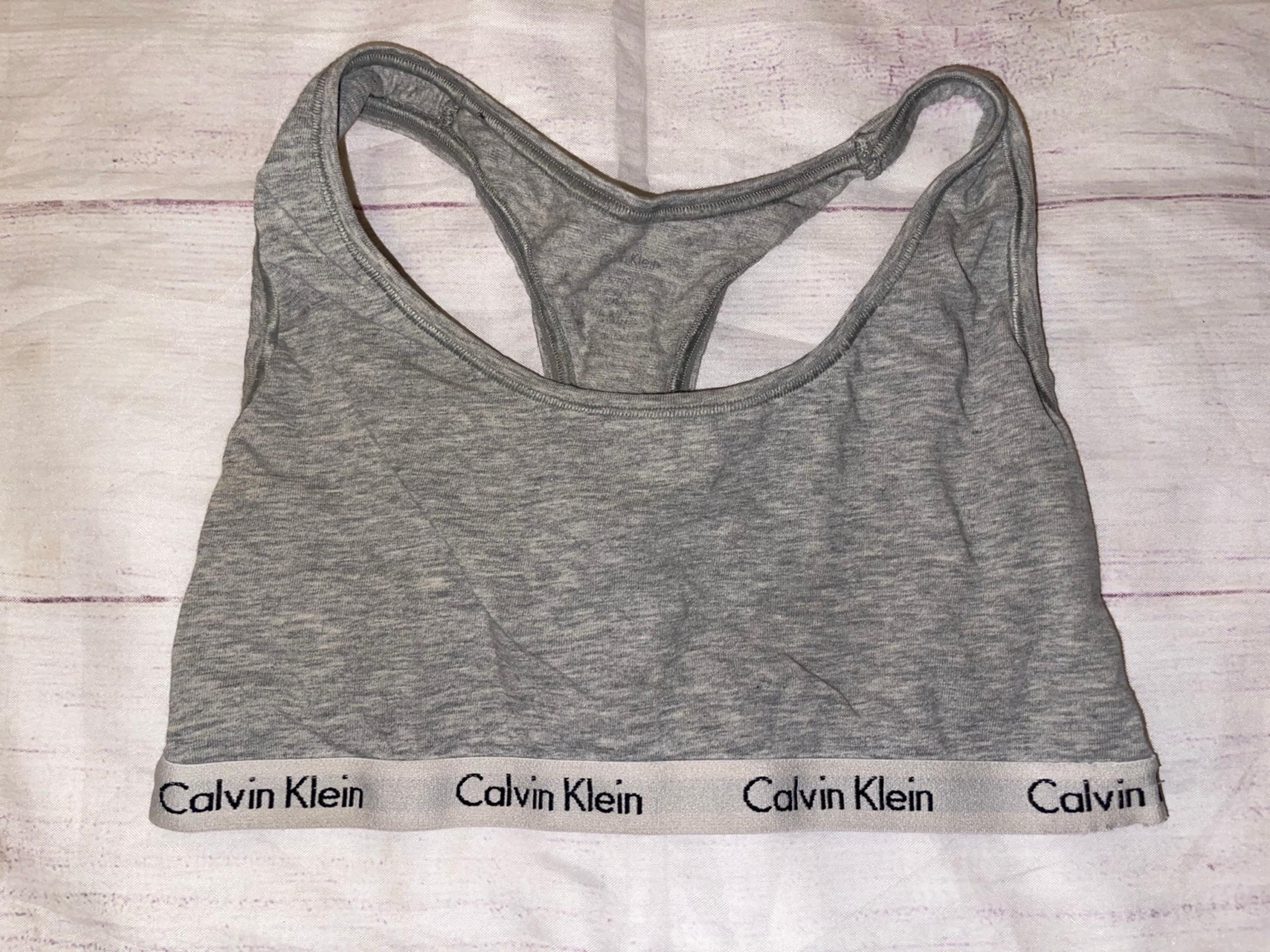 Women’s Small Calvin Klein Gray Racerback Sports Bra