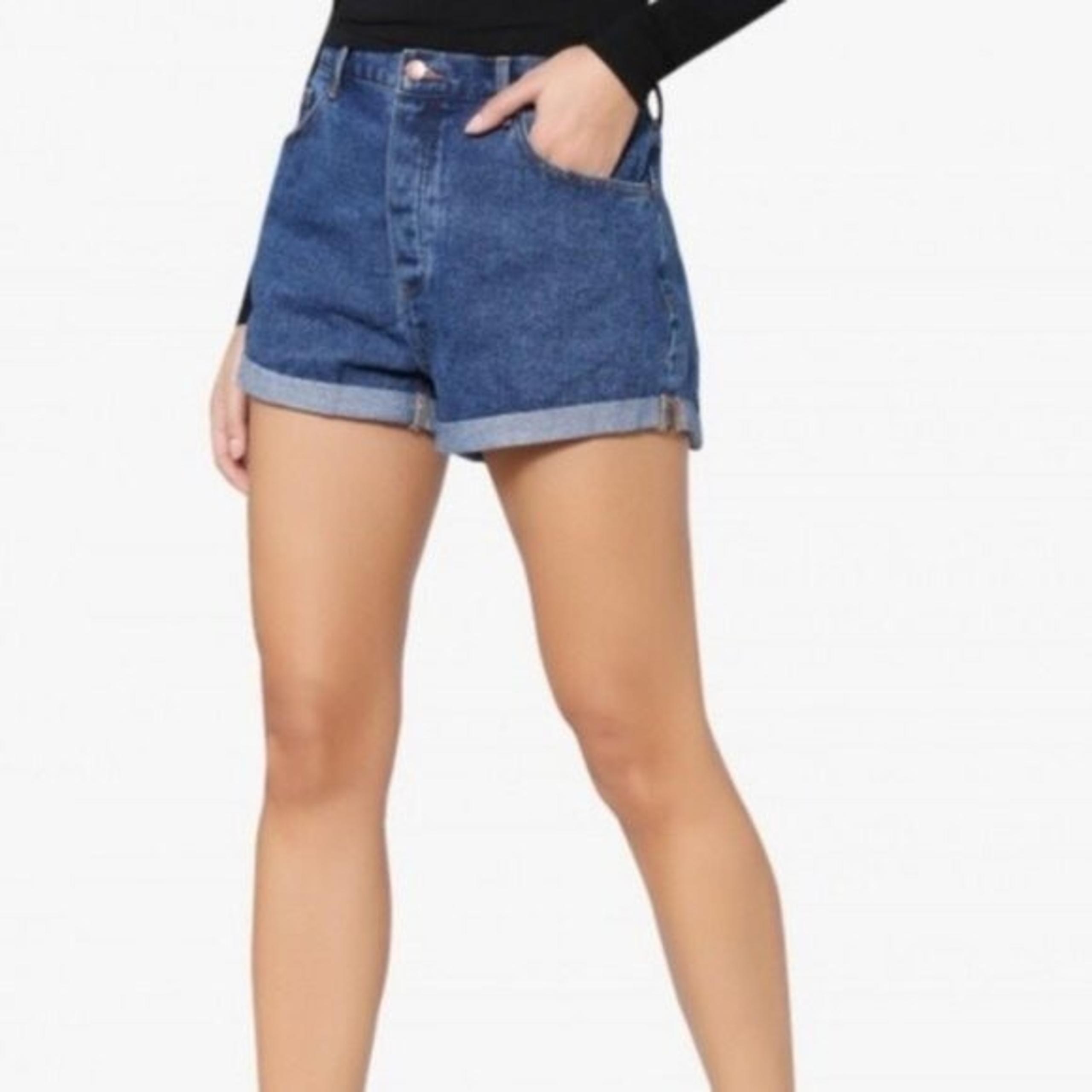 BILLABONG MIDRISE CUFFED DENIM SHORTS