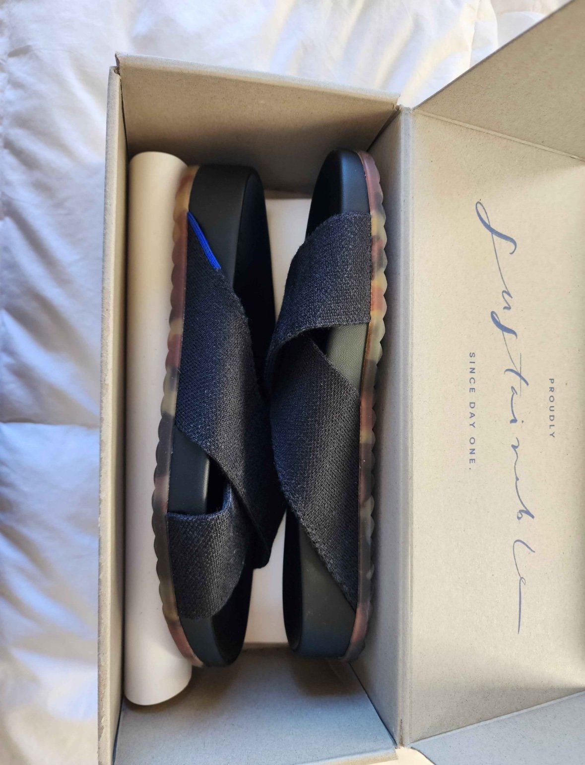 Rothys weekend slides