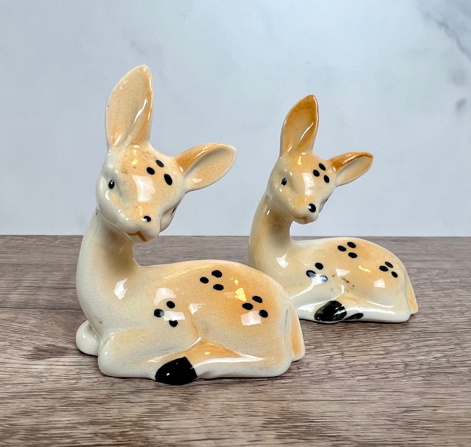 1960's Vintage Polka Dot Deer Porcelain figurines - Set of 2