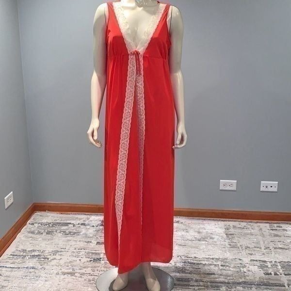 Vintage Nylon Lace Trim Deep V Neckline Valentine Red Nightgown Size Large