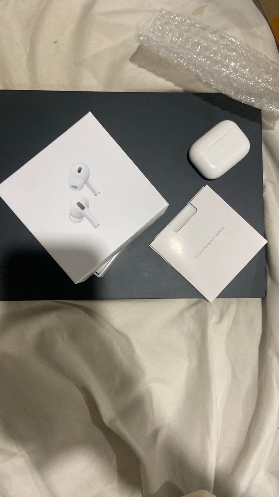 AirPods