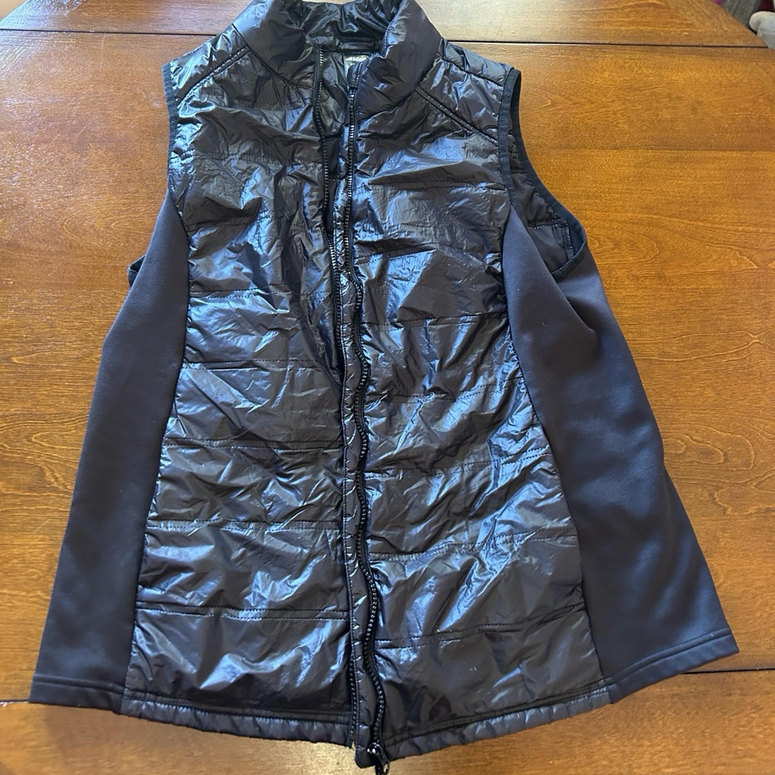Avia Vest