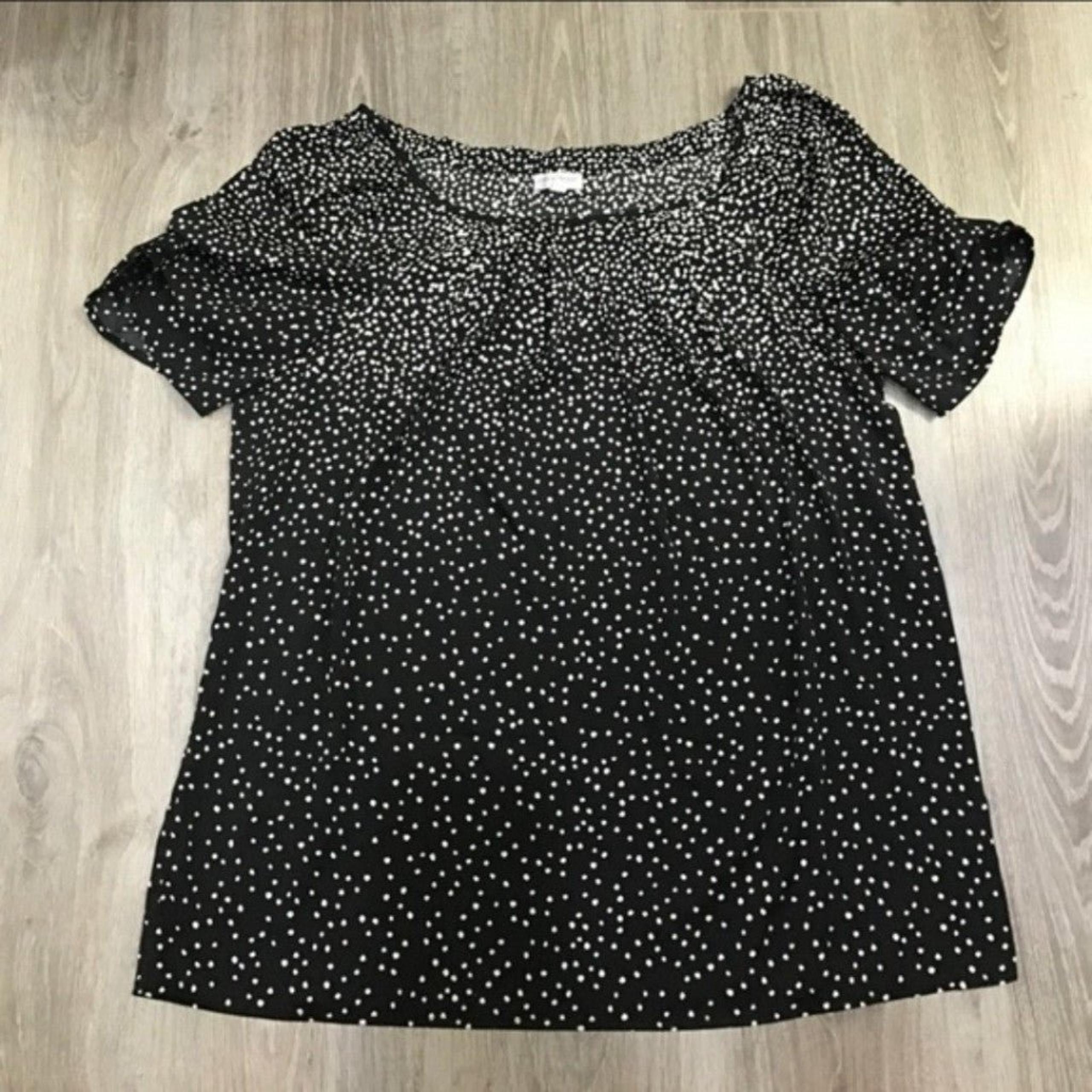 | Silk Like Polka Dot Top - A Pea In The Pod