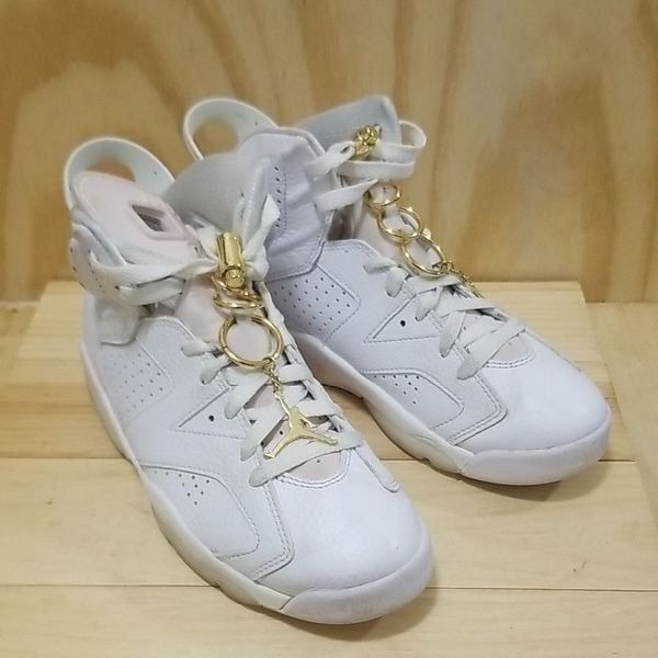 Rare Nike Air Jordan 6 Retro Gold Hoops Wmns Size 8