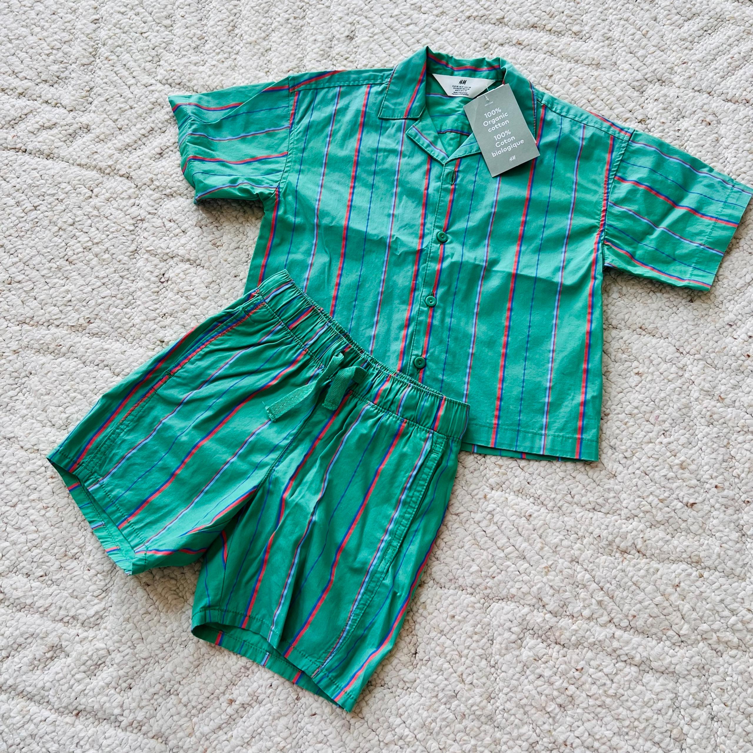 New H&M beachwear short sleeve casual shirt and shorts set 3Y boy