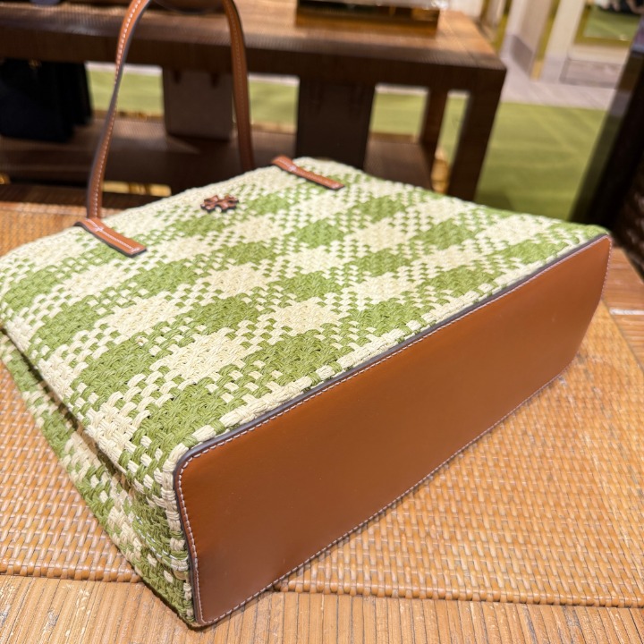 新作★Tory Burch Blake Straw Center Zip Tote 165830 Tory Burch Blake Straw Center Zip Tote 165830 Tote Bags