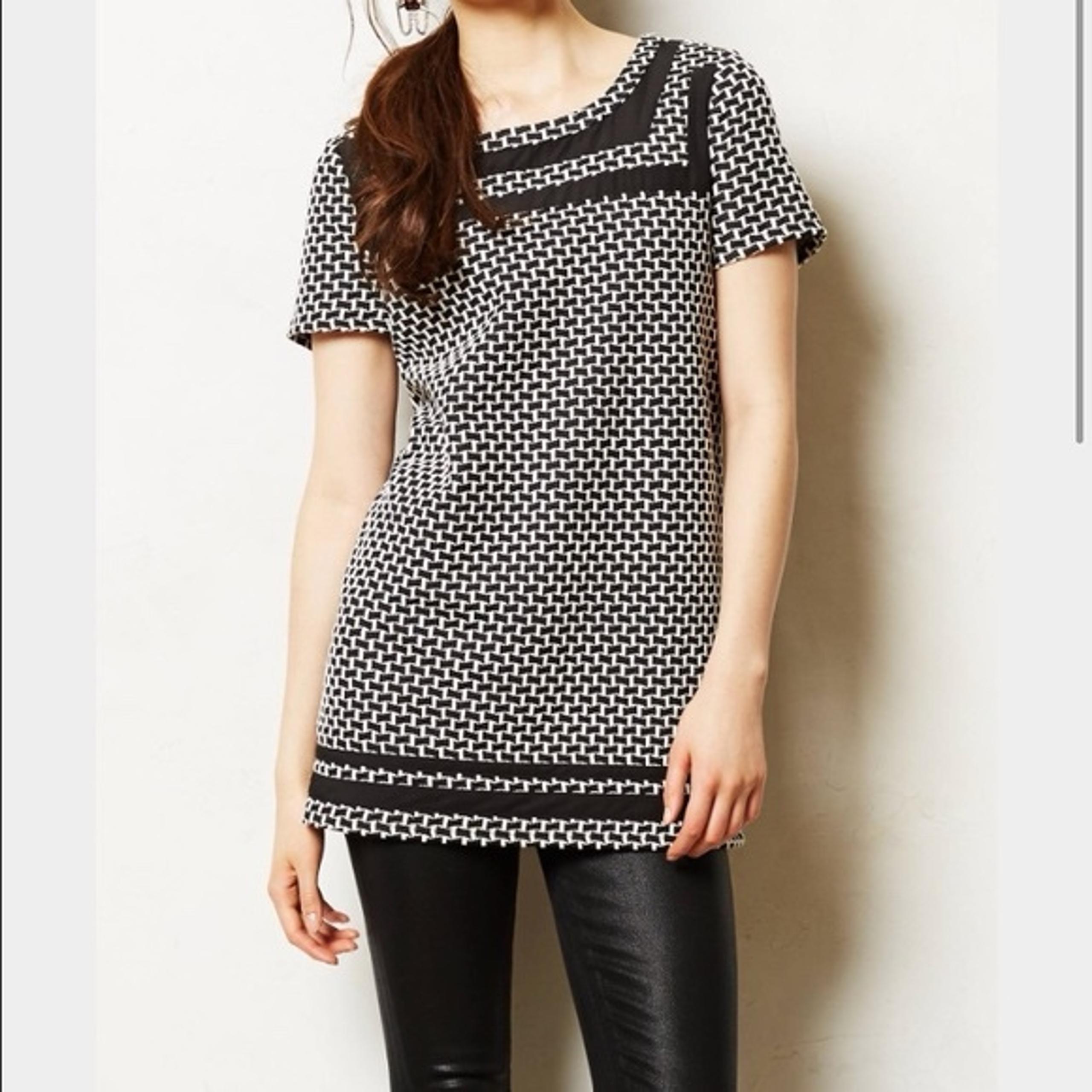 ANTHROPOLOGIE | POSTMARK Short Sleeve Basketweave Tunic Top L