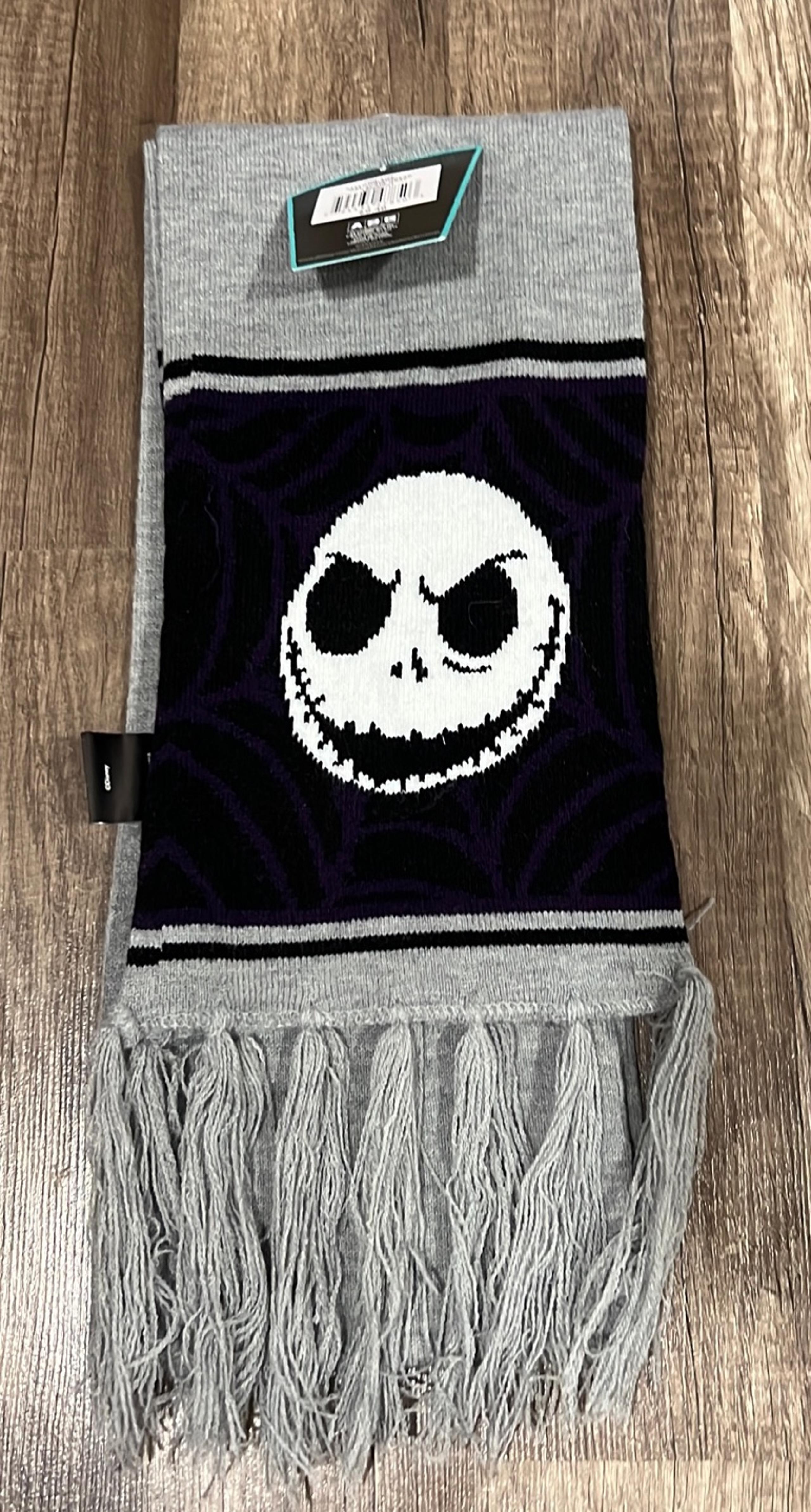Nbc scarf