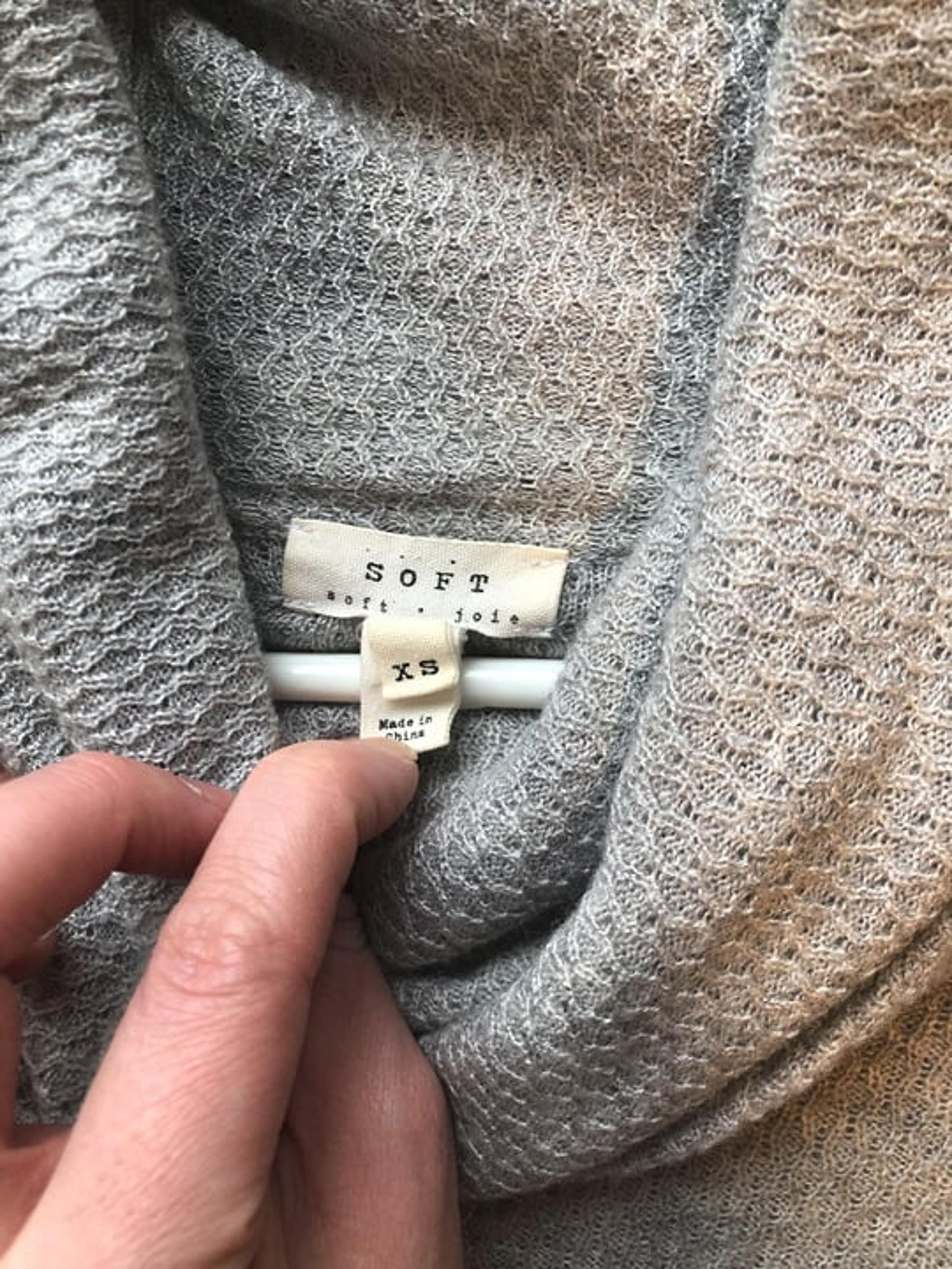 Super soft, cowl-neck grey sweater from Soft Joie XS