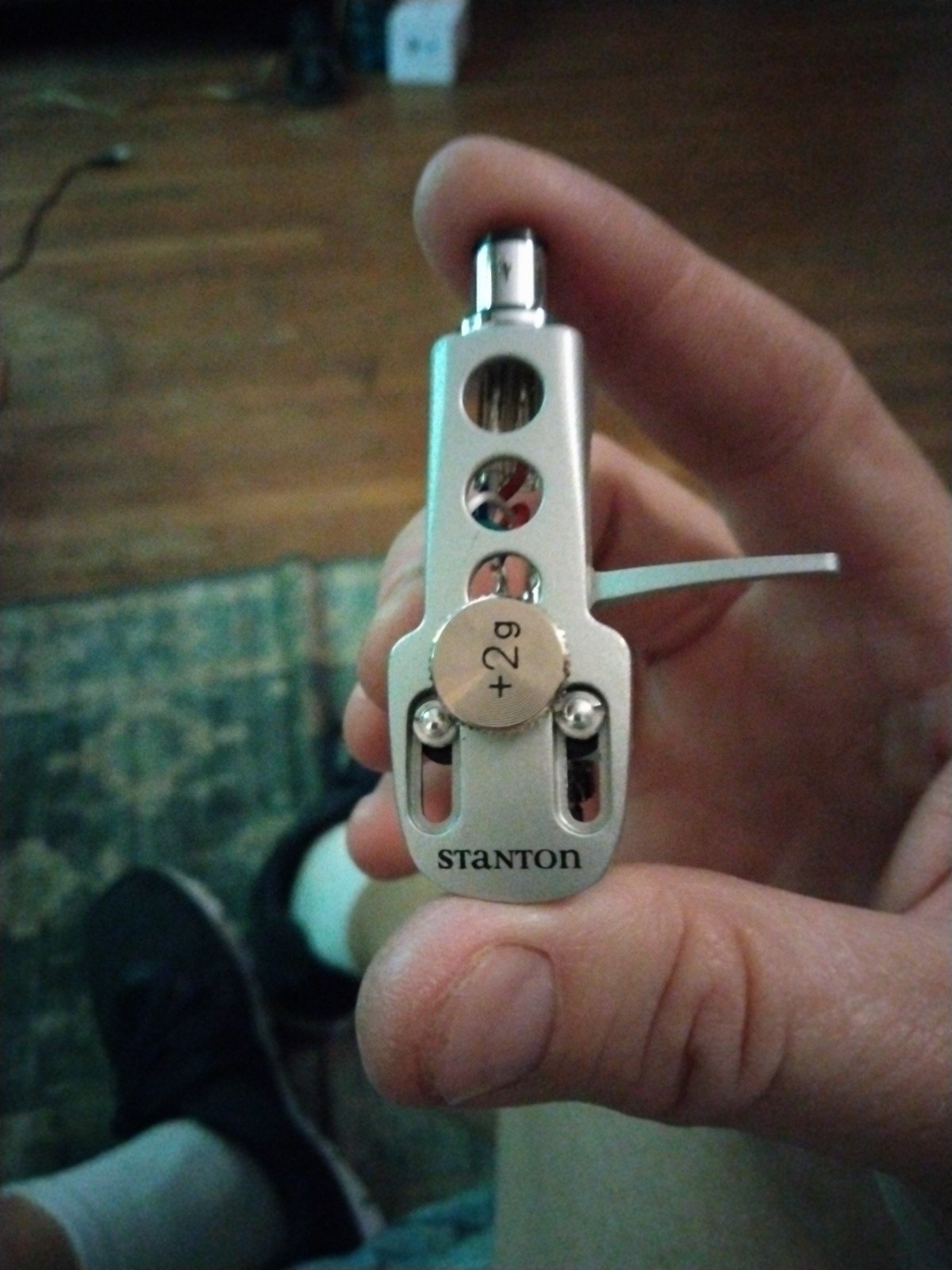 Record player needle