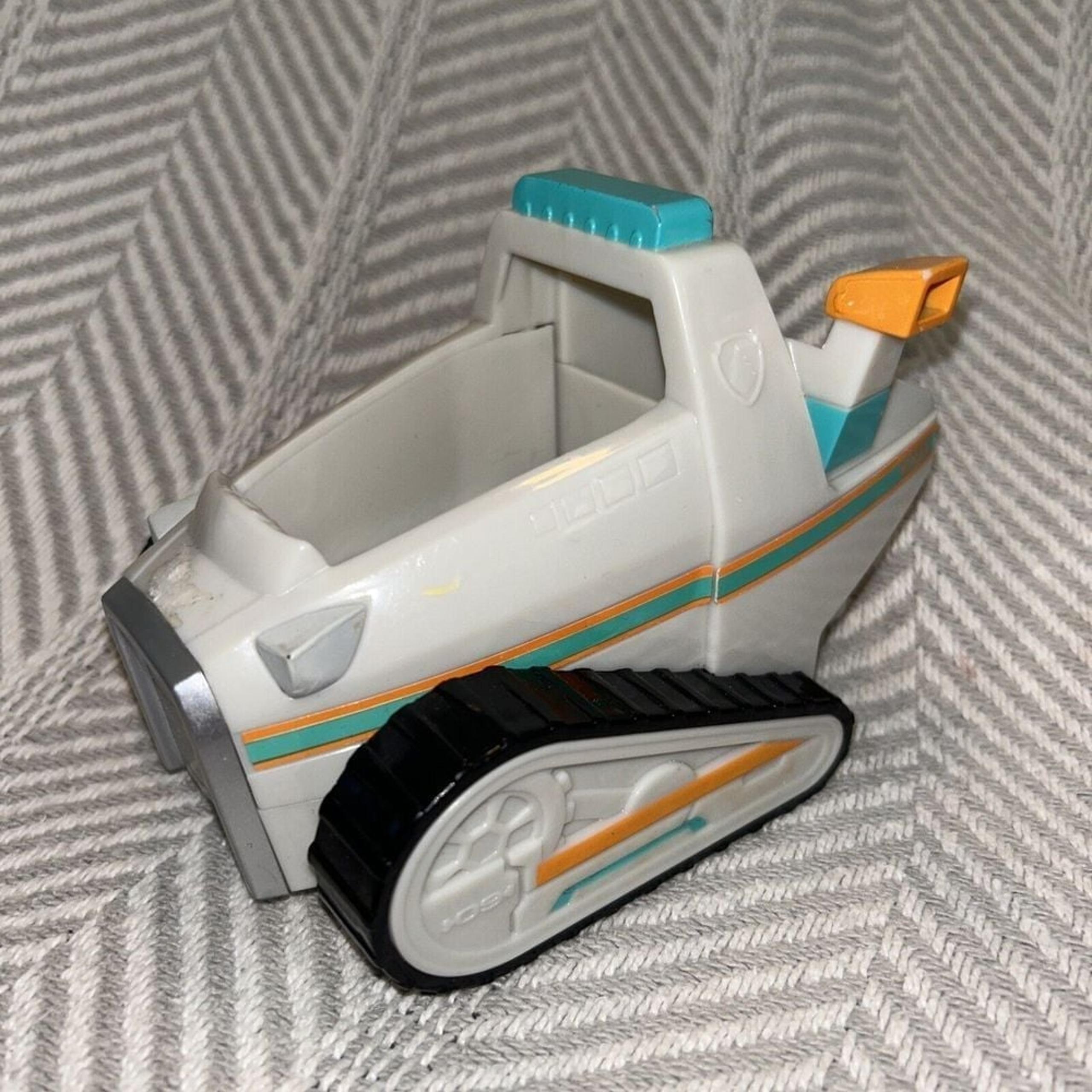 Paw Patrol Everest Snowmobile Replacement Vehicle ONLY B4