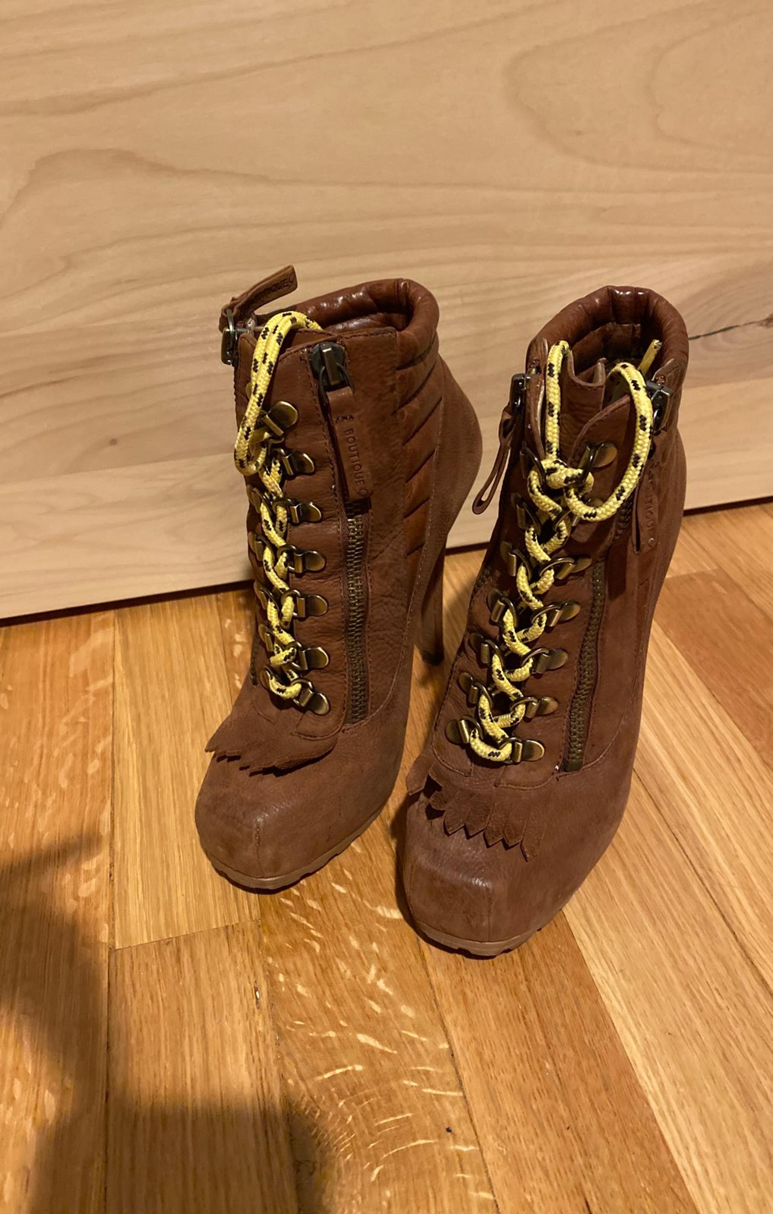 Boutique 9 Boots