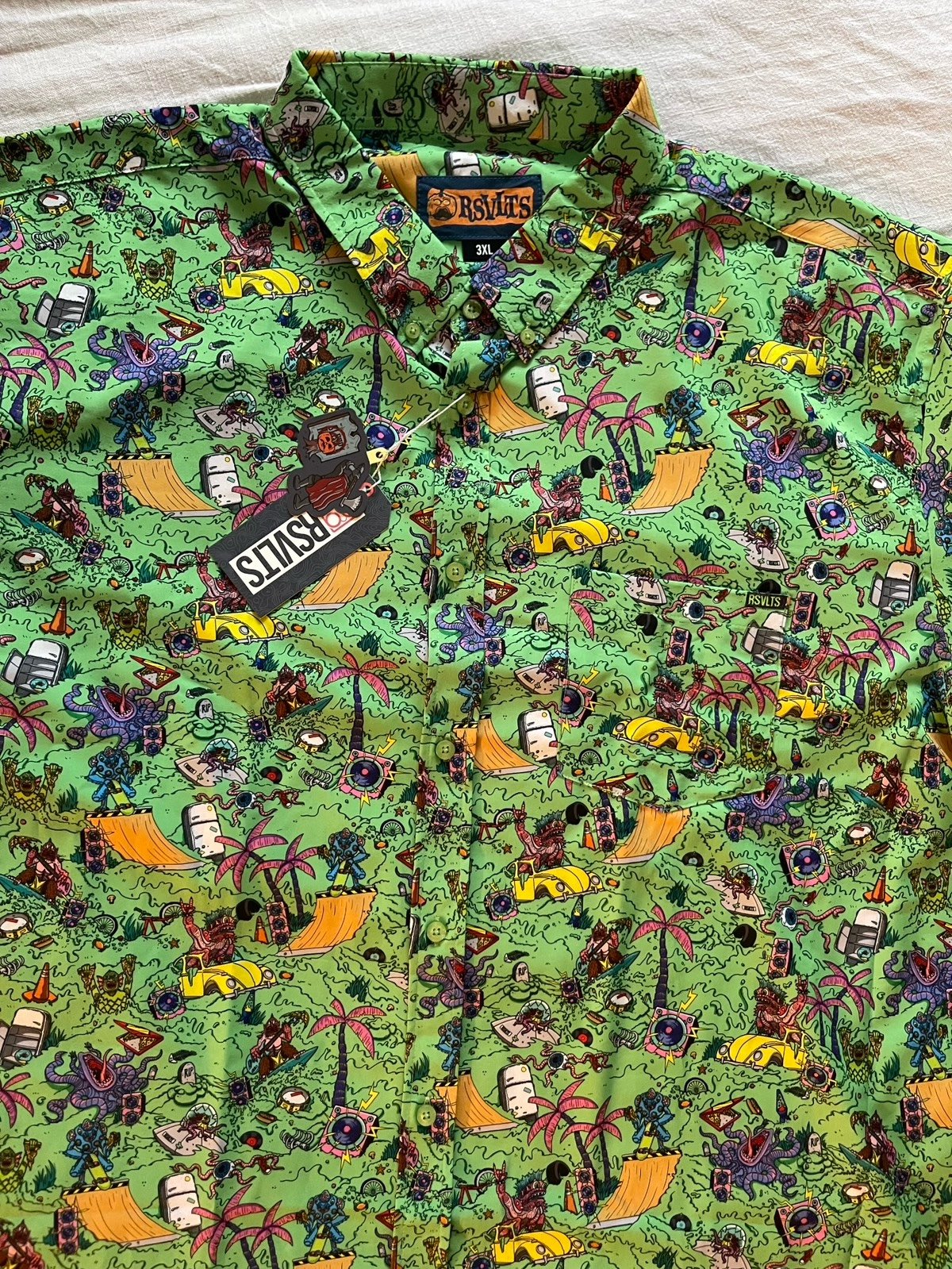 3XL RSVLTS NWT “Lords of Slimetown”