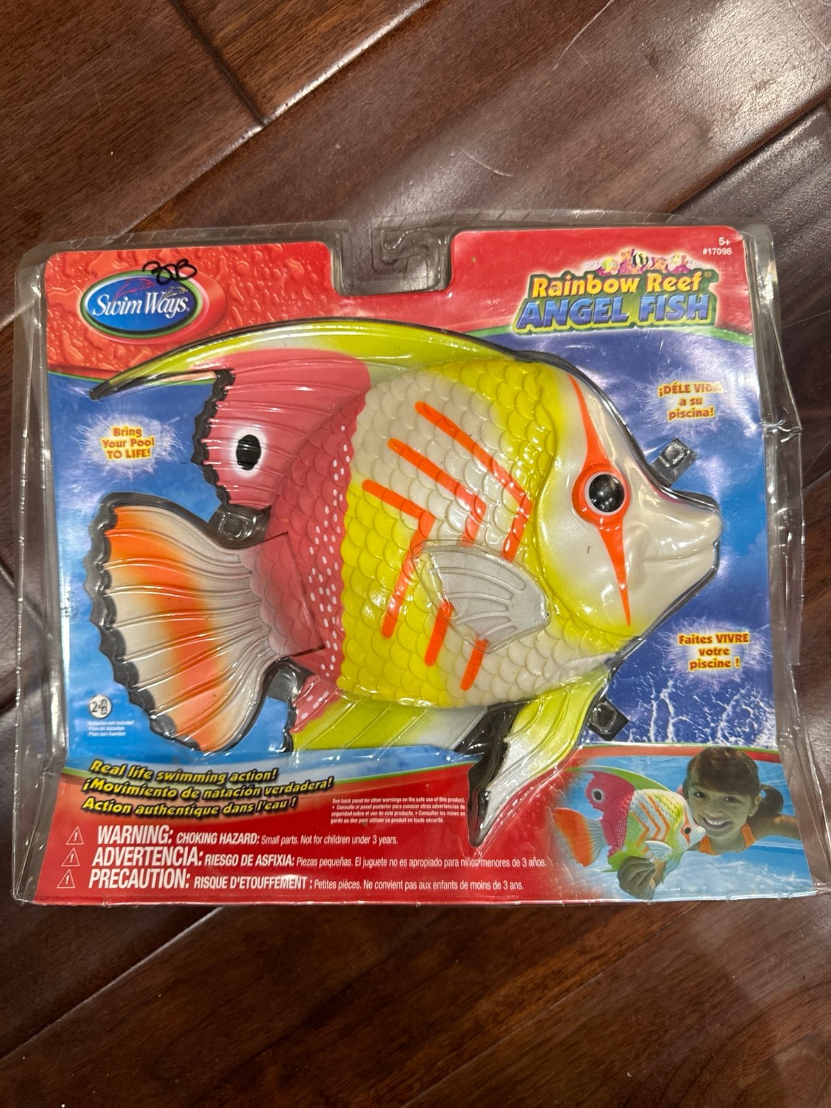 Swimways rainbow reef angel fish rare pool toy new