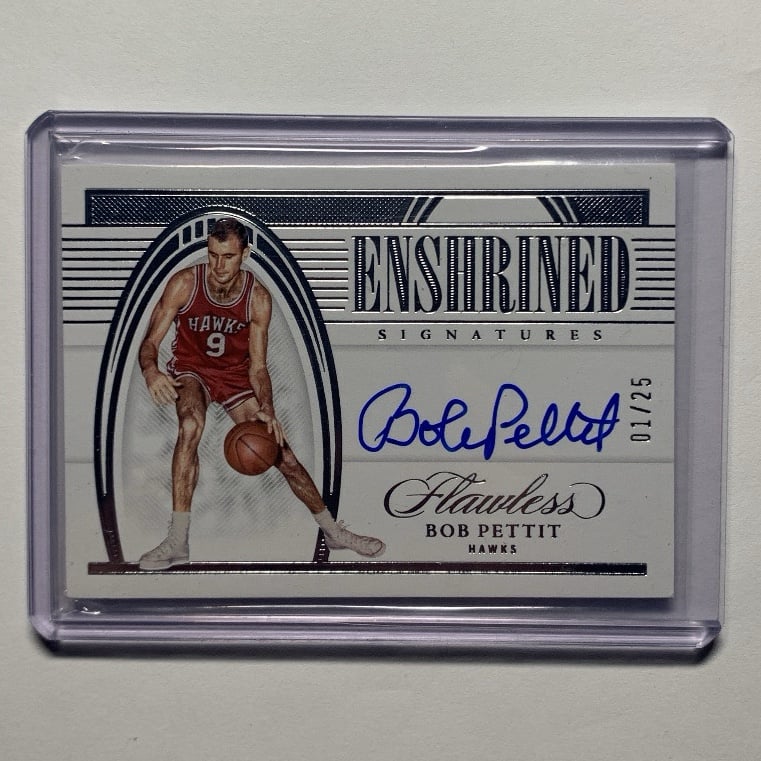 Bob Pettit 2021-22 Panini Flawless Enshrined Signatures On Card Auto 1/25