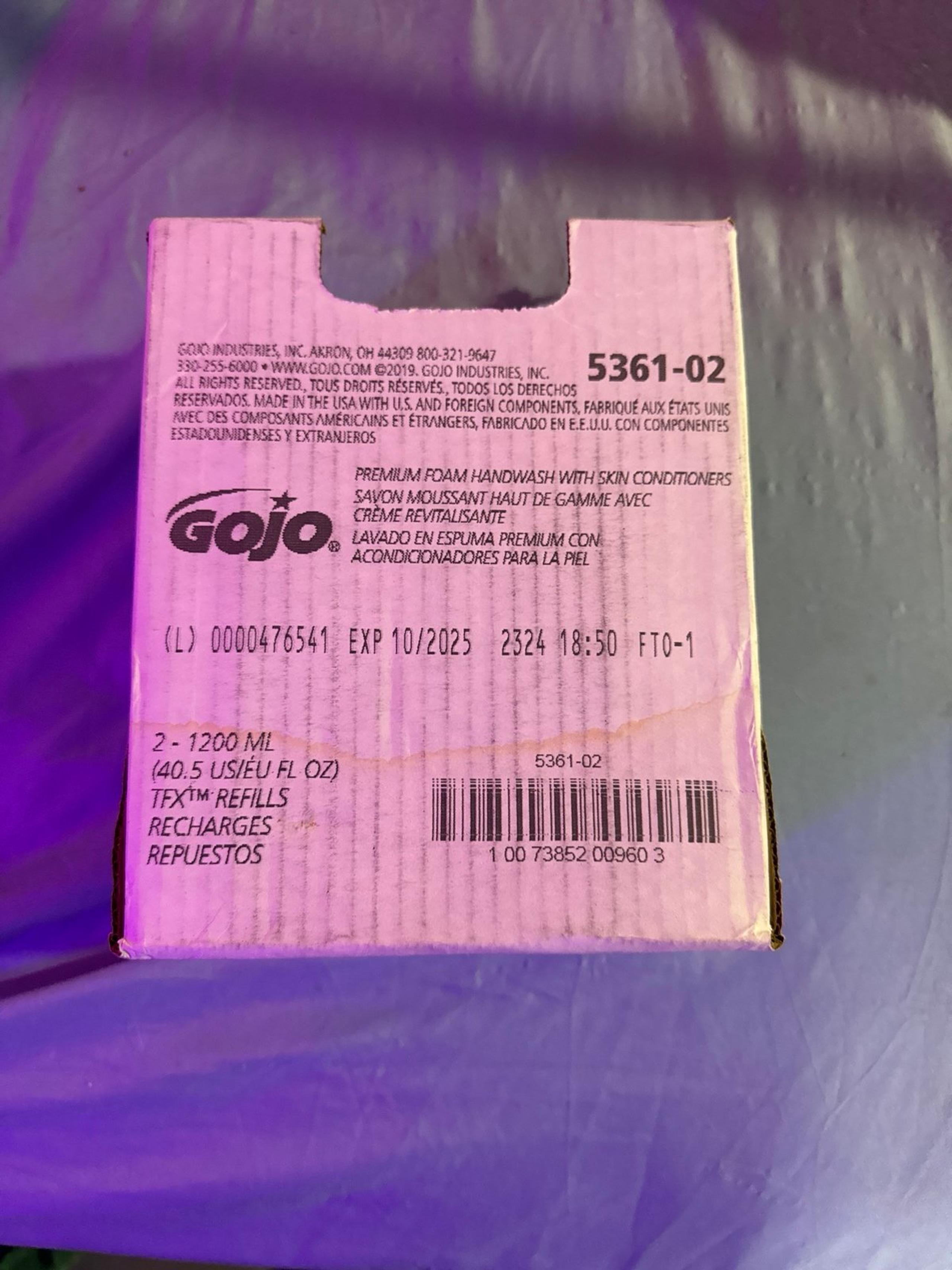 Gojo foam handwash refills  4 IN TOTAL