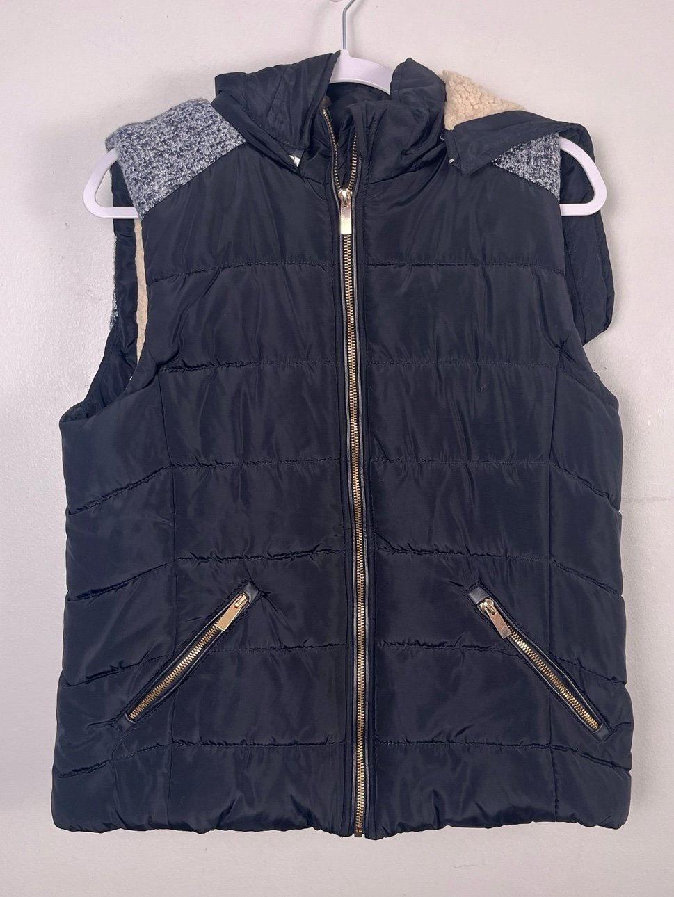 Ci Sono by Cavalini Sherpa Vests Mercari