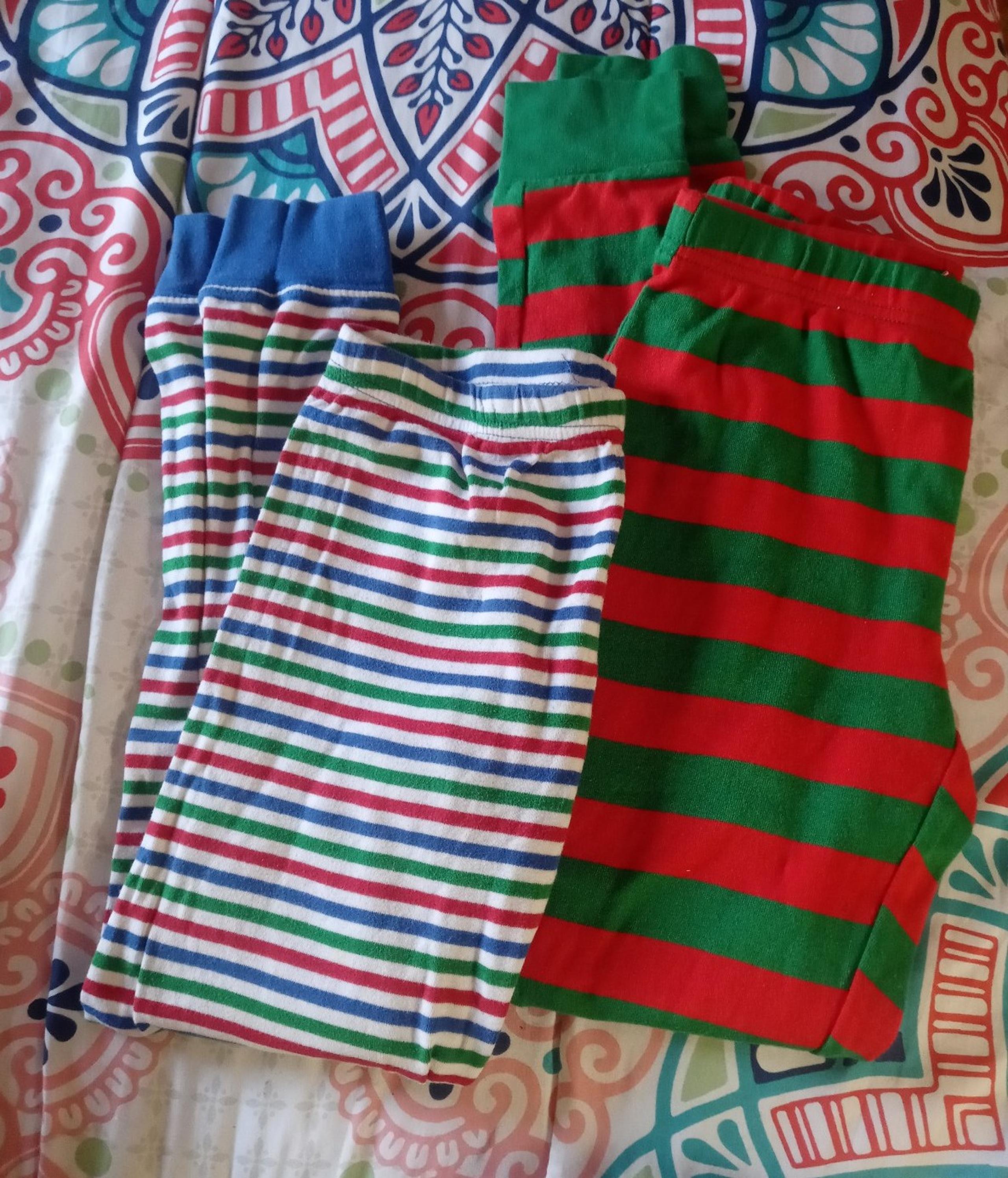 Unisex youth Celebrate Christmas striped pajama pants lot size 10/12