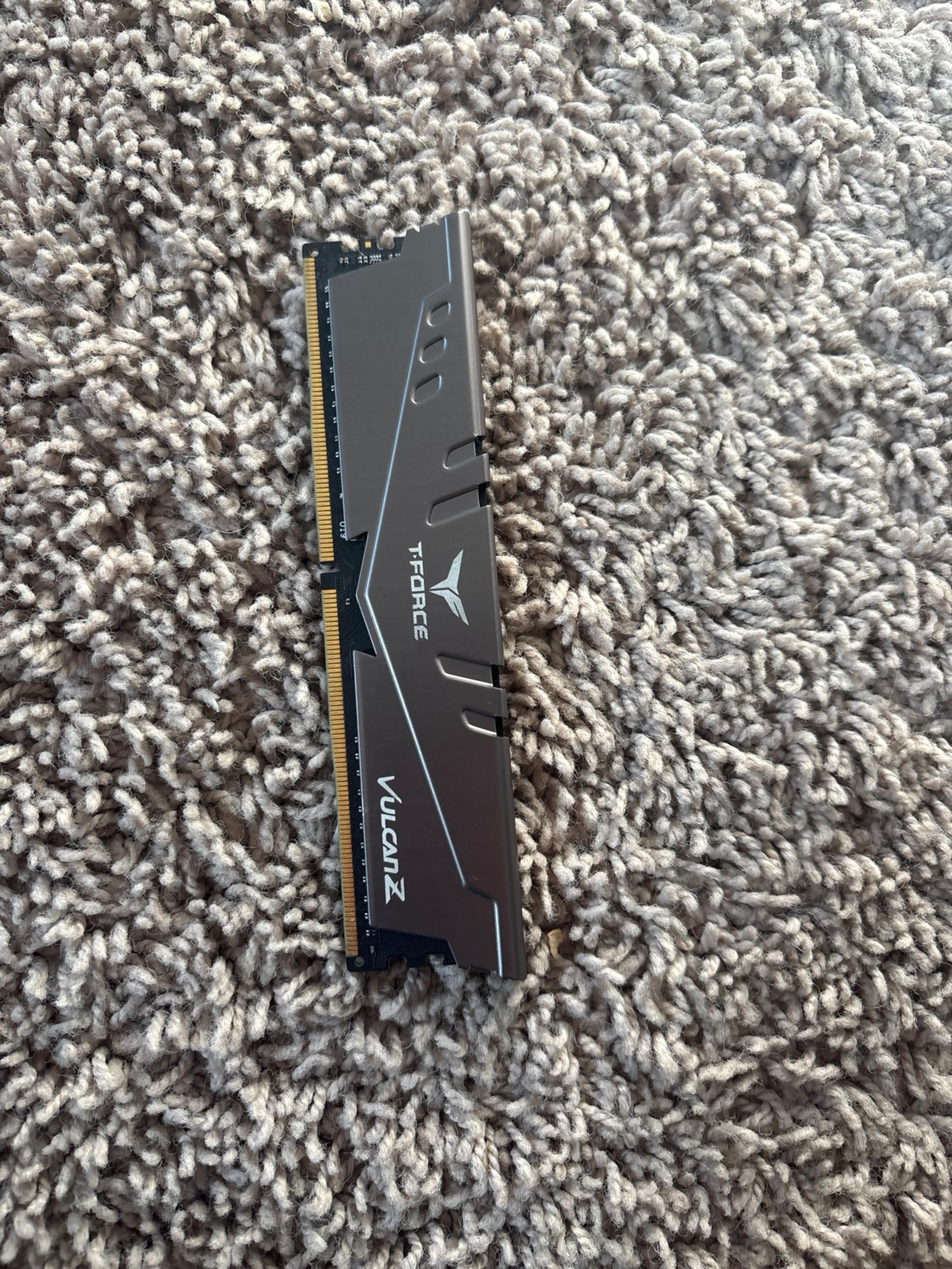 T force Vulcan Z ram Stick