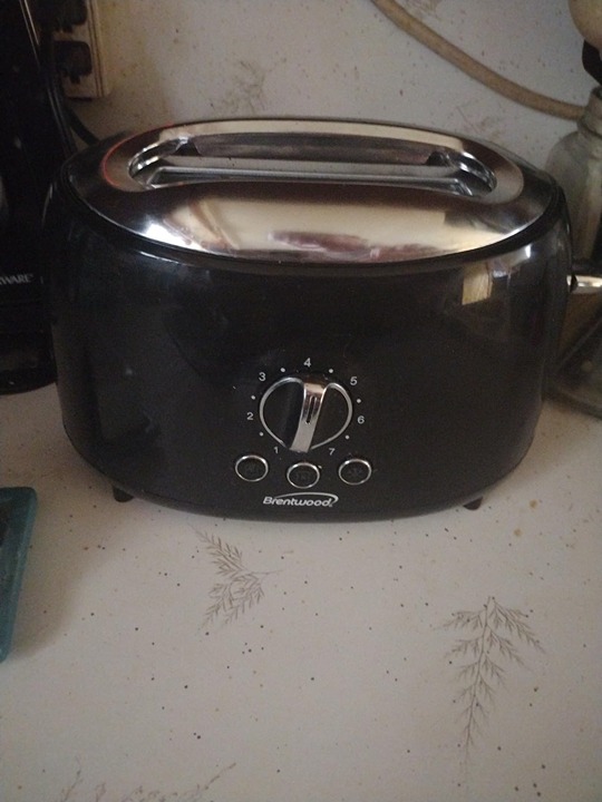 Brentwood Appliances Ts-270bk Cool-touch 2-slice Retro Toaster With Extra-wide S