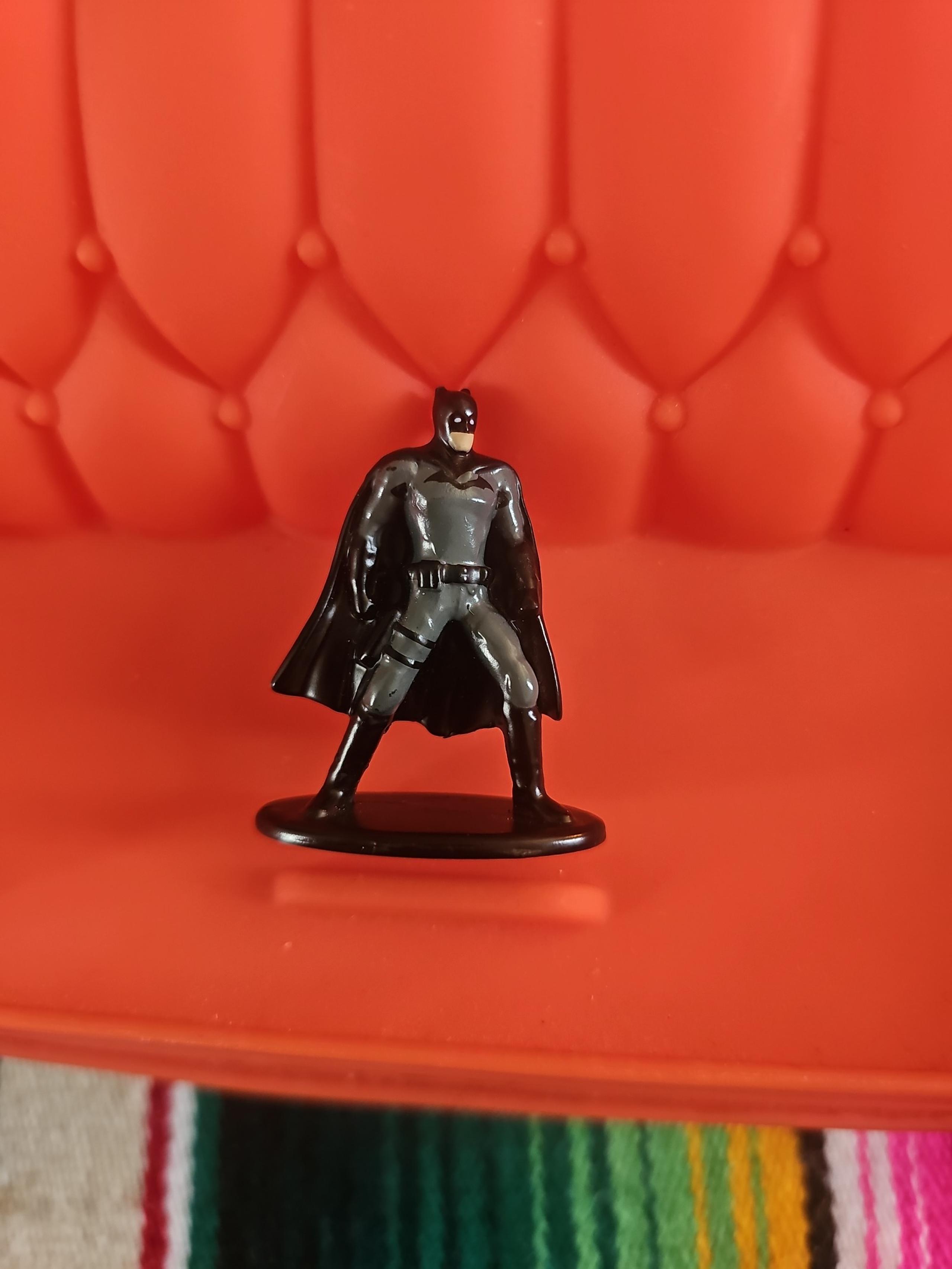 JADA TOYS 2022 THE BATMAN MOVIE  TOY BATMAN MINI FIGURE