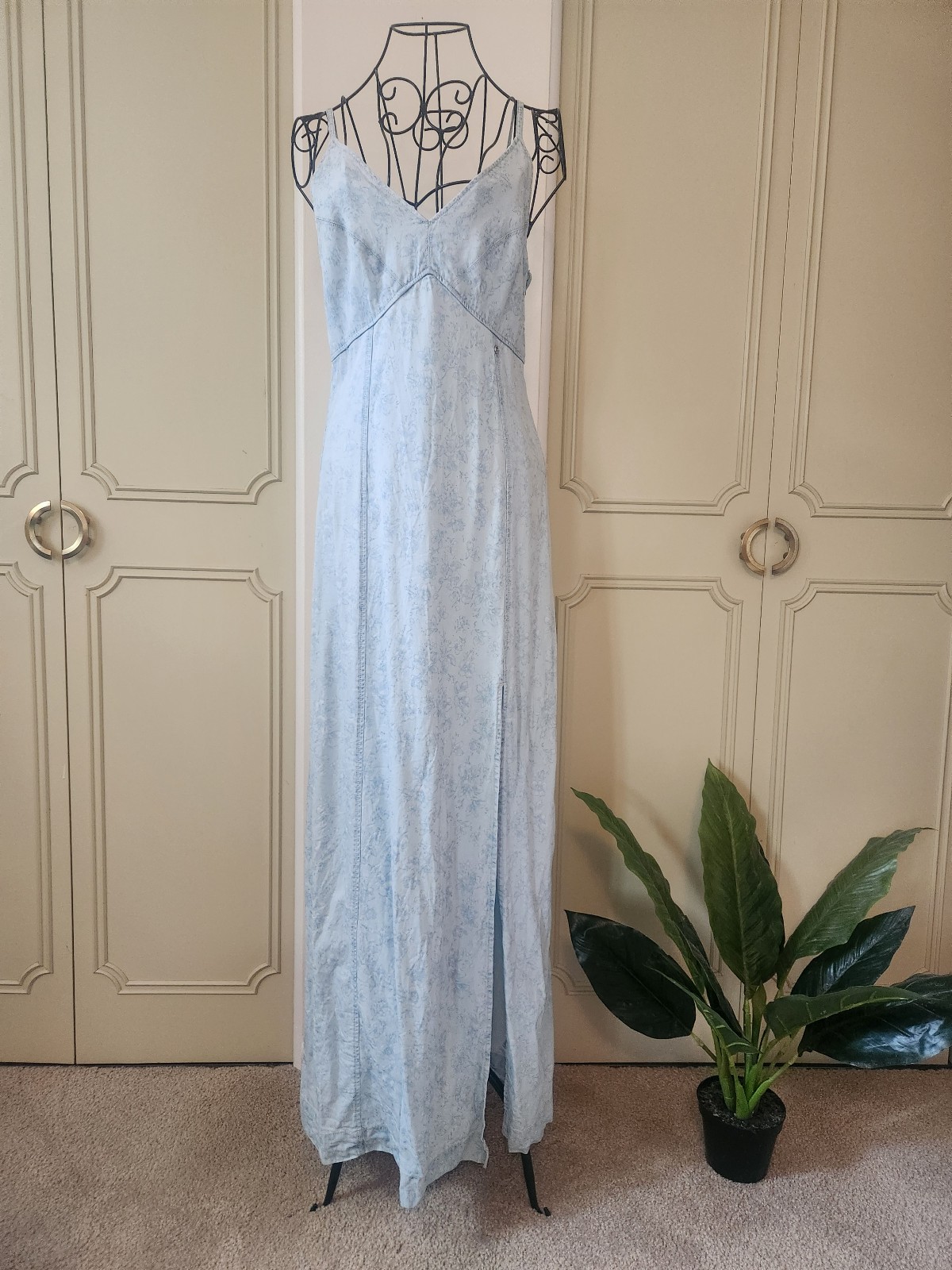 GUESS Denim maxi dress