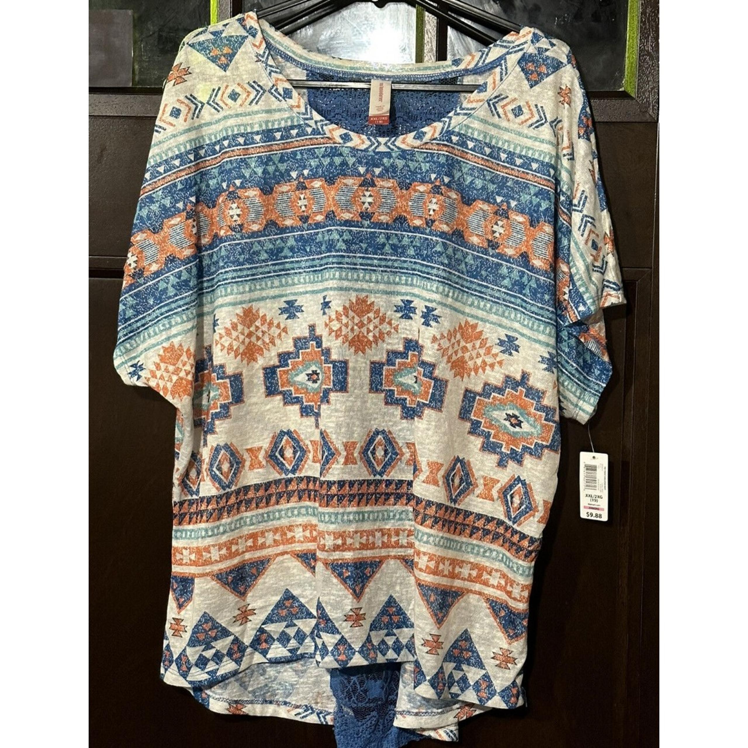 No Boundaries Dolman Sleeve Tribal Top with Lace Back Women’s Size 2X