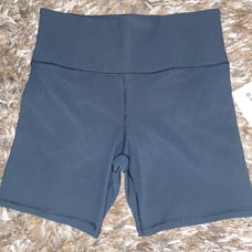 NWT Athleta Elation Rib 7 Shorts (XL)