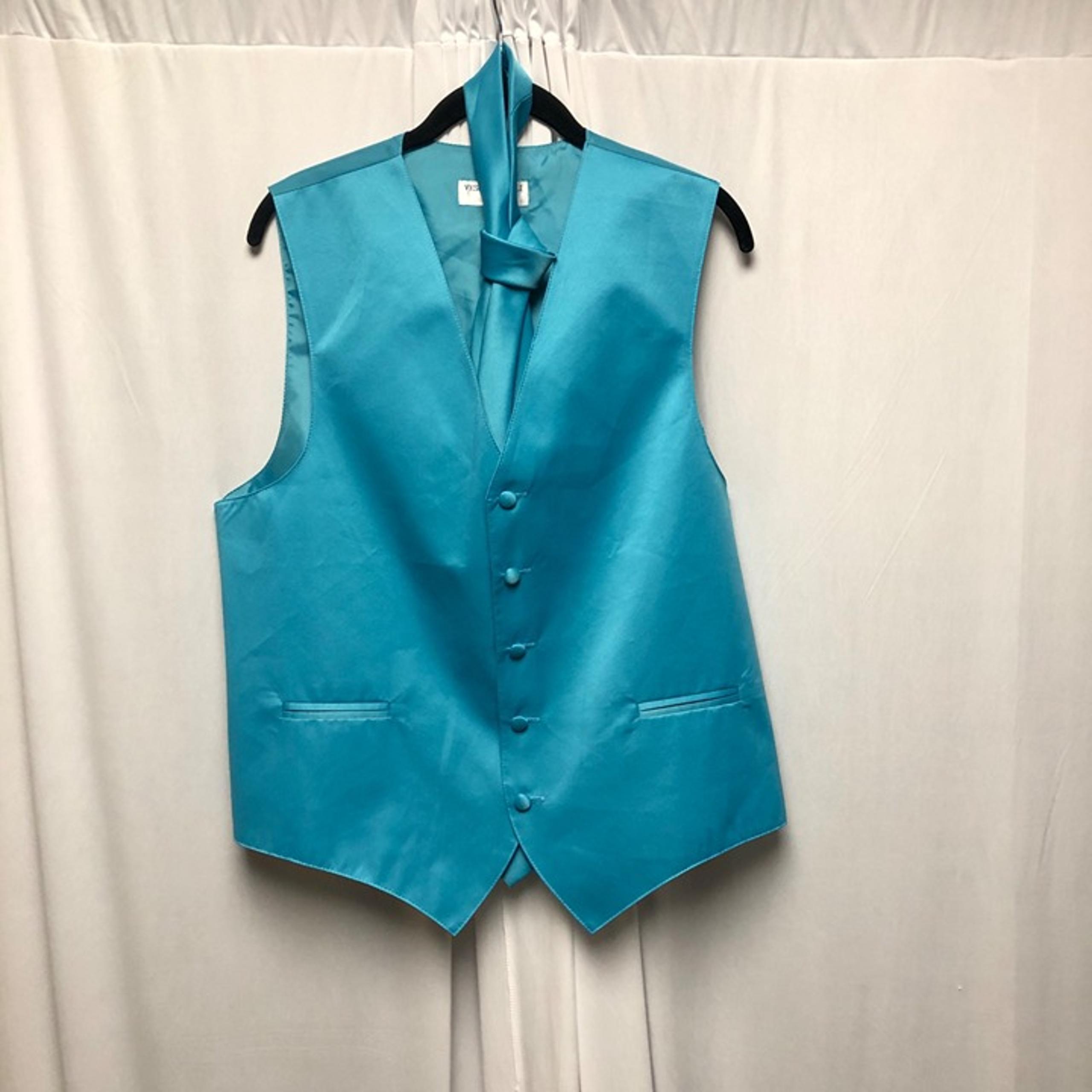 Vesuvio Napoli Italy Vest and Tie Mens Medium Aqua Blue Formal Wedding Prom