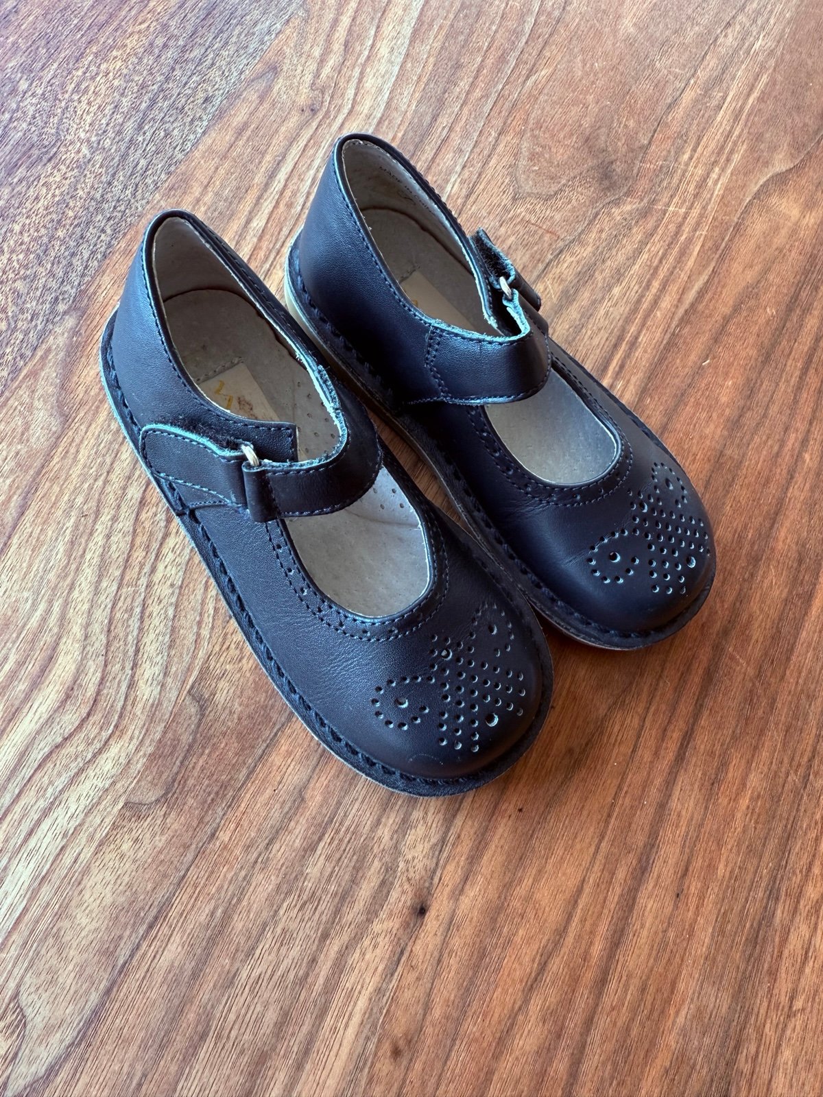 Nina Doll Mary Jane Navy Blue Girls Leather Dress shoes Size 7 Girls L'Amour