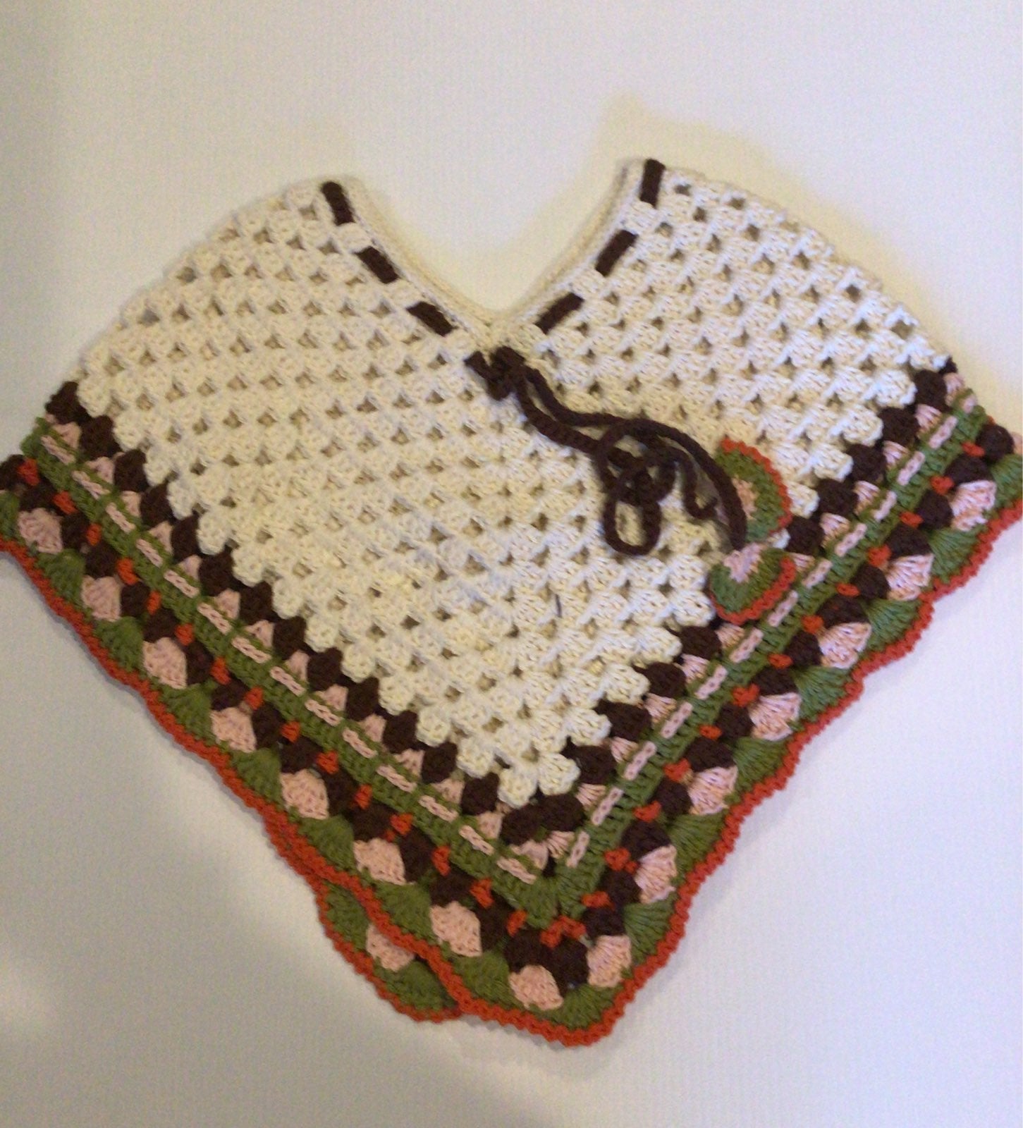 Hand crhochet Girls poncho 3T-4T