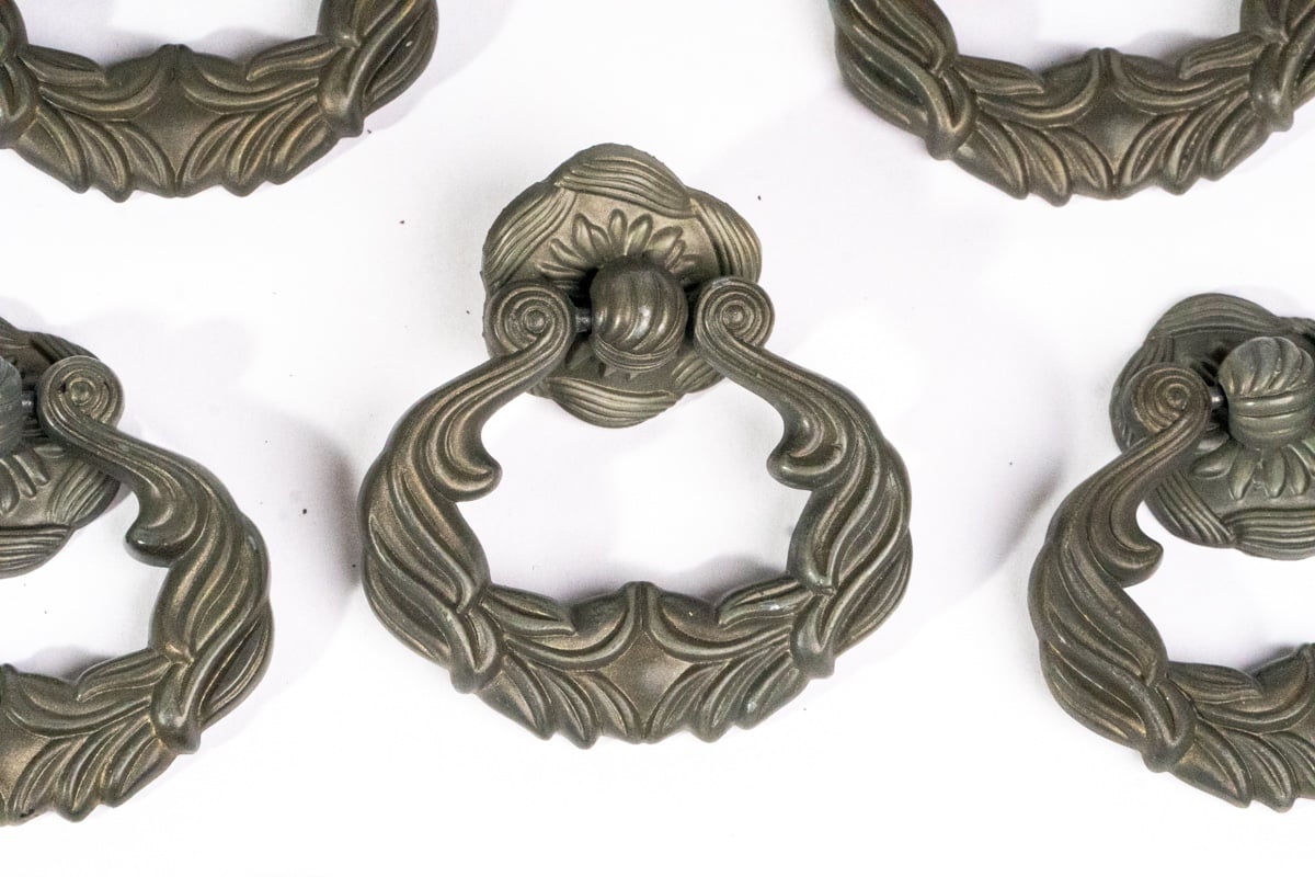 9 Decorative Accent Handle with Vintage Scrollwork approx 3” wide