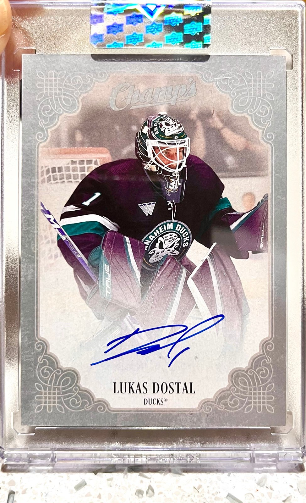 2023-24 Upper Deck Clear Cut Champs Auto Lukas Dostal #C-LD - Anaheim Ducks