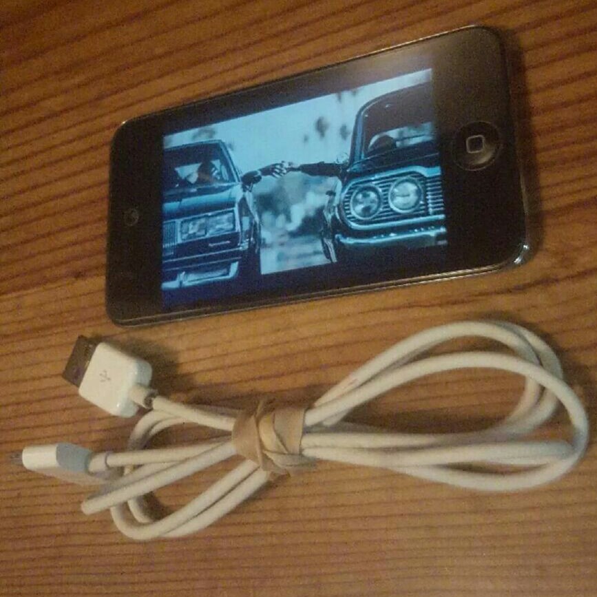 IPOD TOUCH 32GB