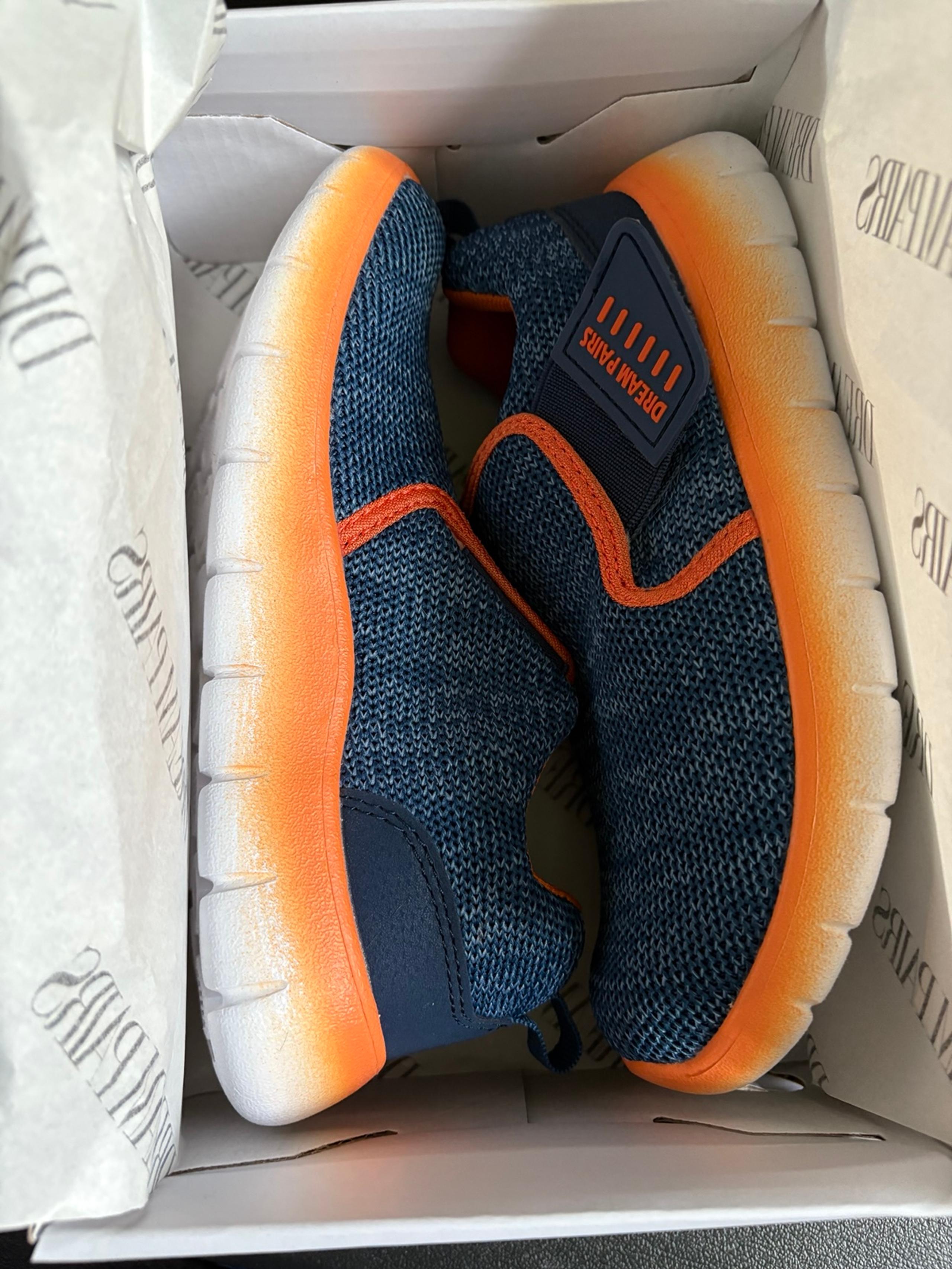 NWT toddler boys size 13 shoes