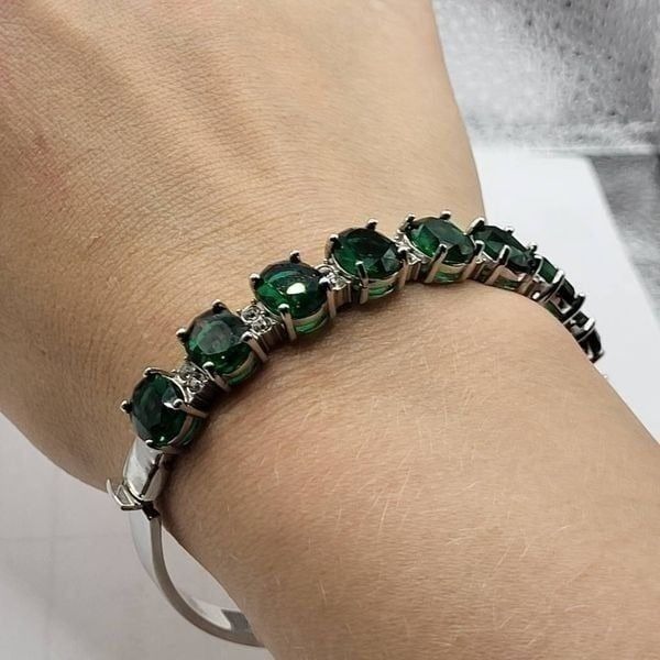 Elegant Hinged Emerald and White Crystal Bracelet - large
