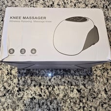 Knee massager