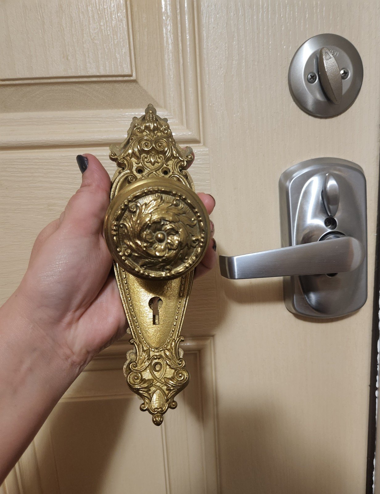 1900s antique door knob/ plate set stunning..