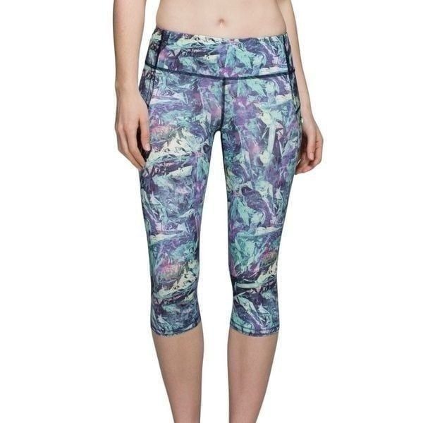 Lululemon Run: Top Speed Crop Leggings Iridescent Multi Size 8