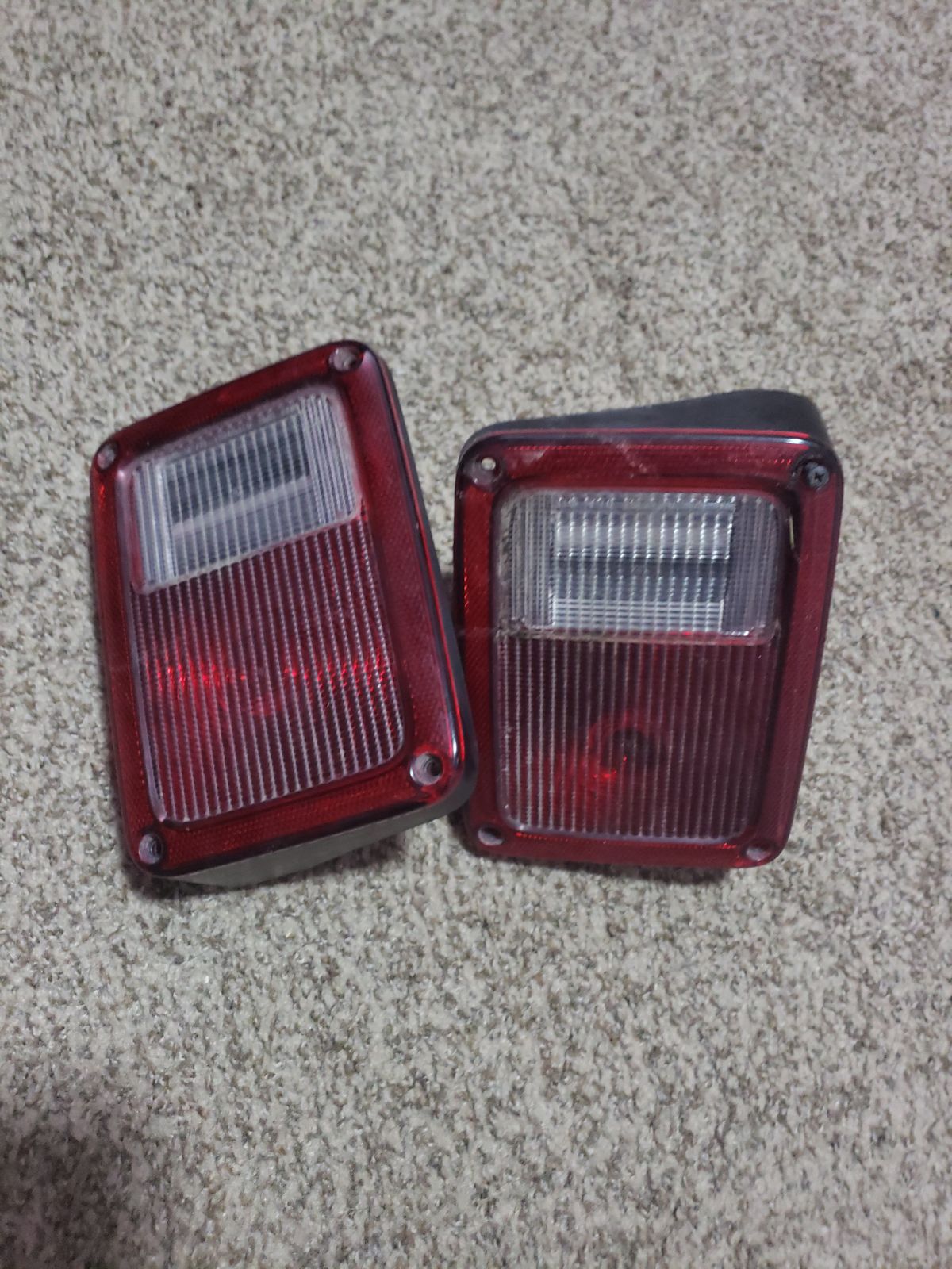 2010 OEM jeep wrangler rear taillights