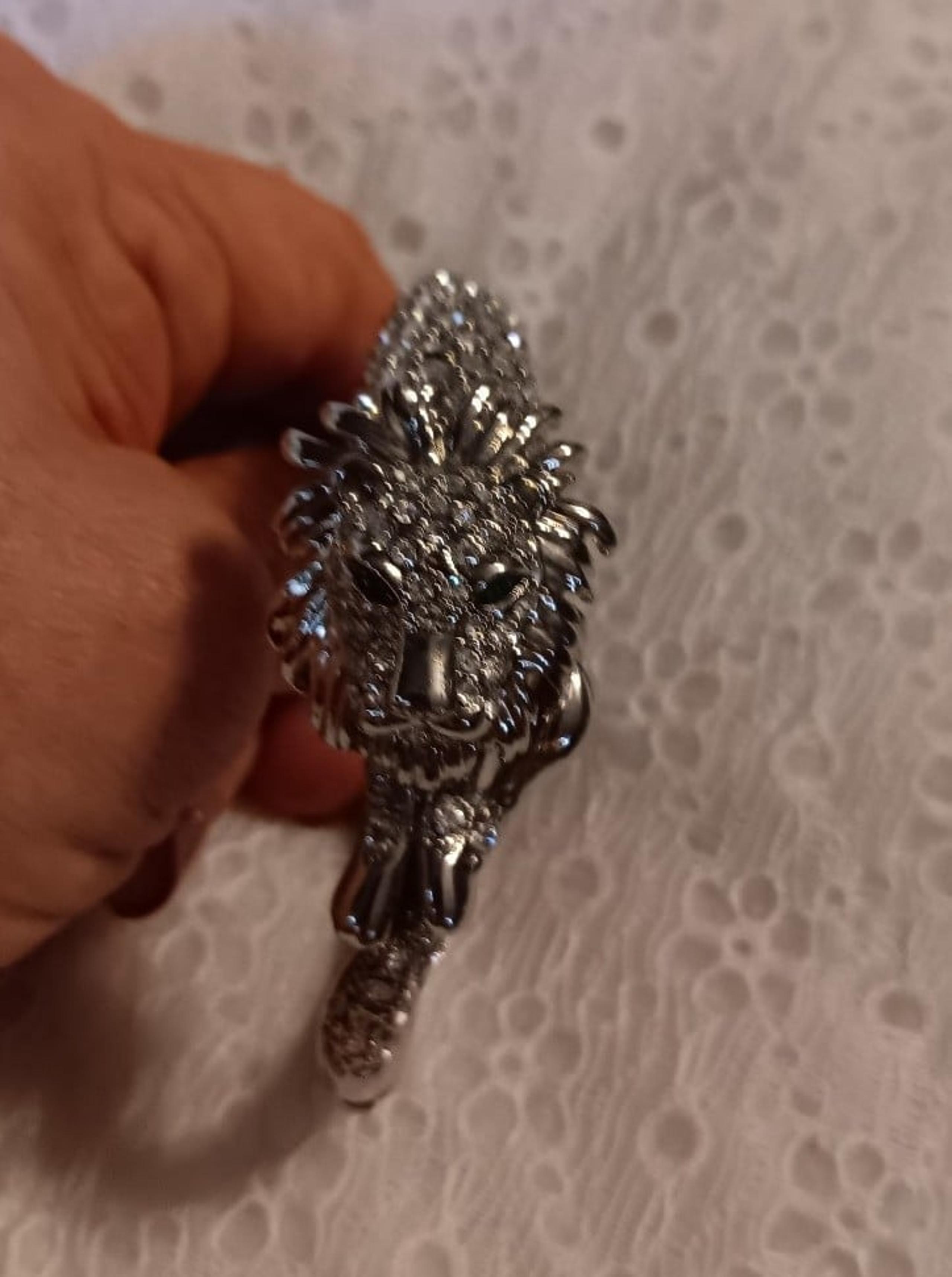 ON HOLD FOR STEPHANIE.   Lion Simulated Diamond & Green Gems Bracelet