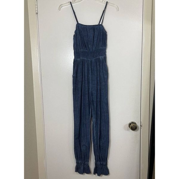 ANTHROPOLOGIE Amadi claire smocked-waist blue washed sleeveless jumpsuit XS
