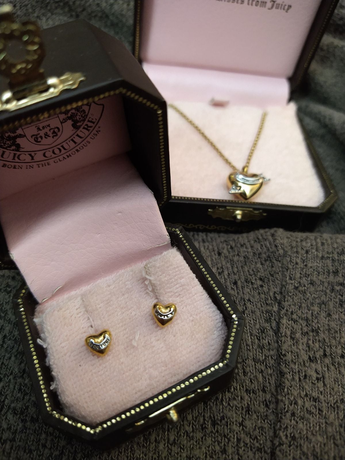 Juicy couture necklace and earrings