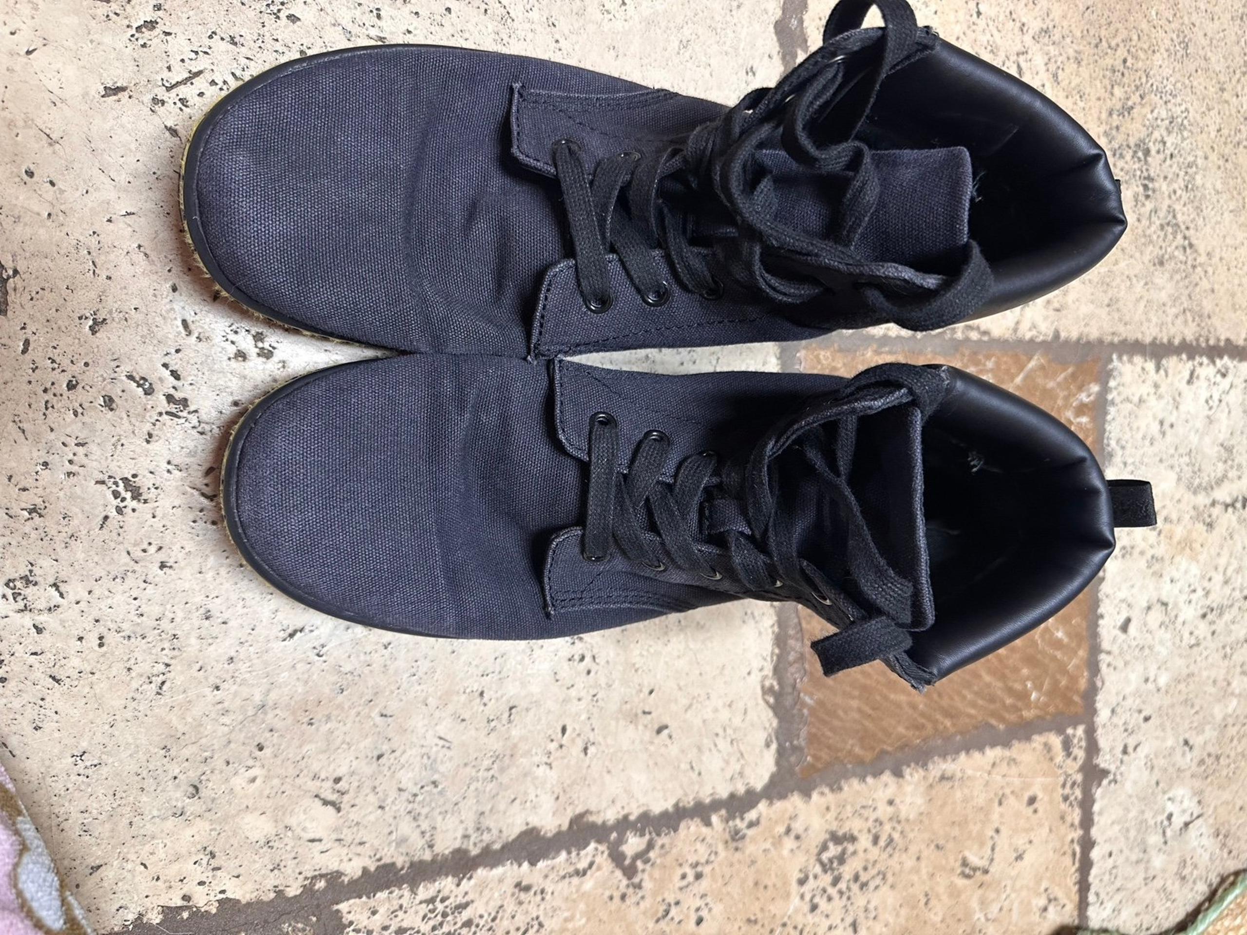 Dr Martens Maelly Boots
