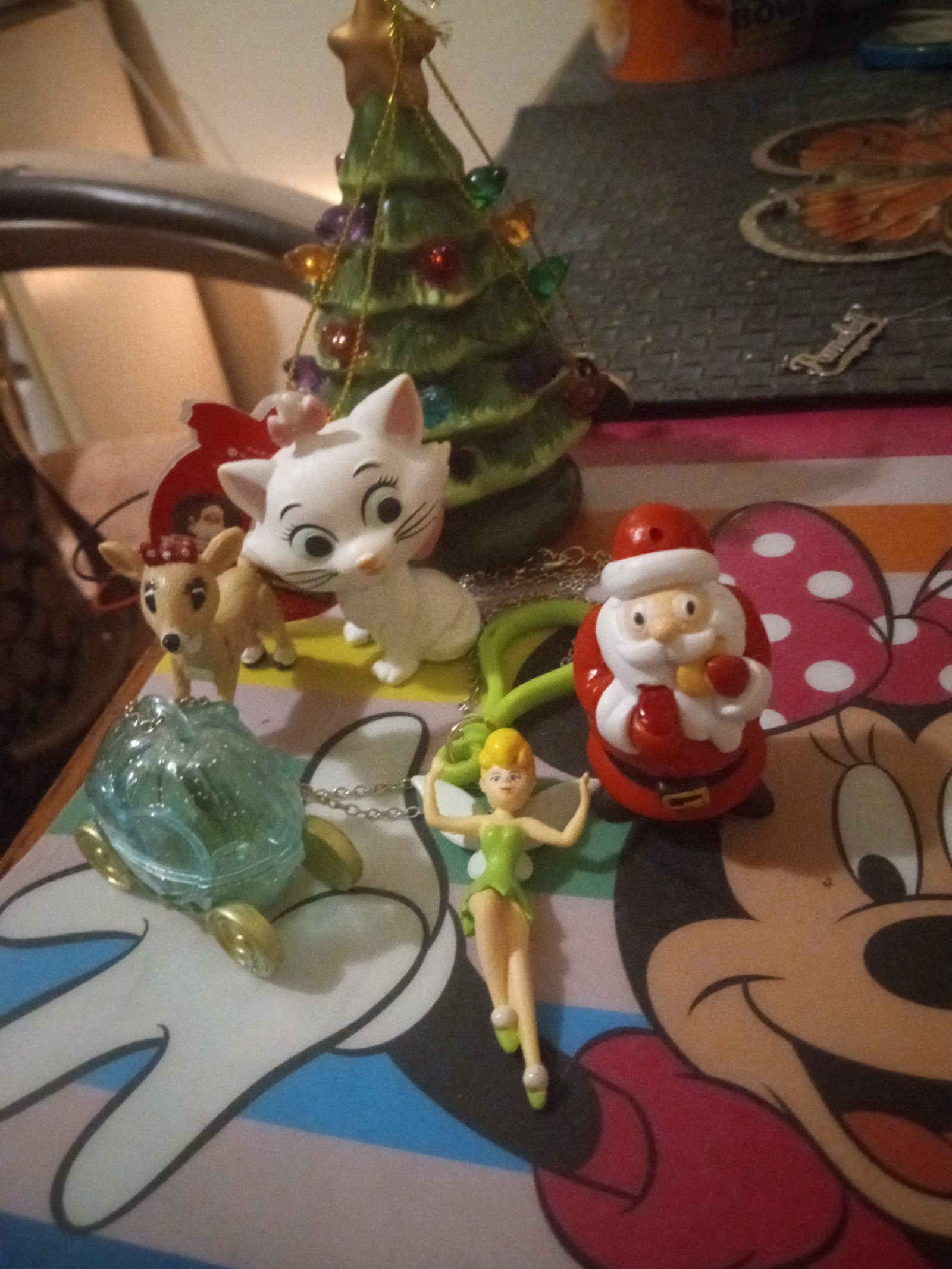 DISNEY TOY BUNDLE