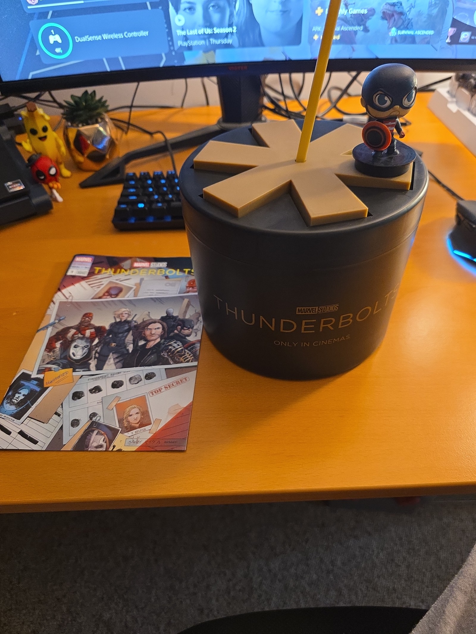 Thunderbolts Popcorn Bucket & Cup w/ Exclusive Regal Comic and US Agent Figure